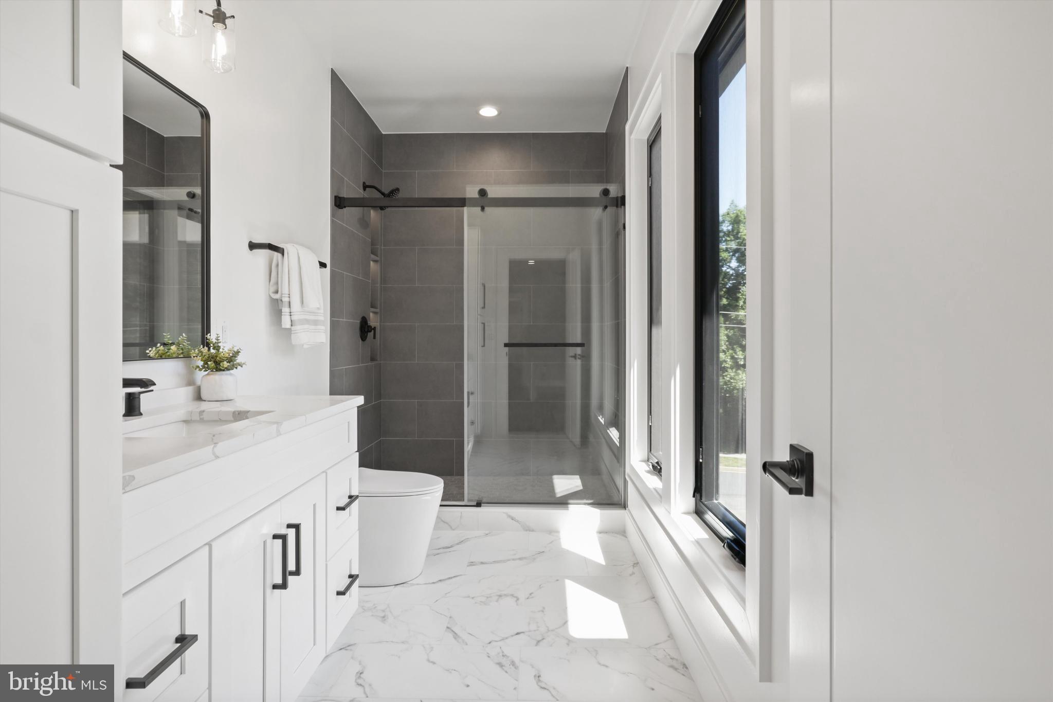SOUTHRIDGE - Residential
