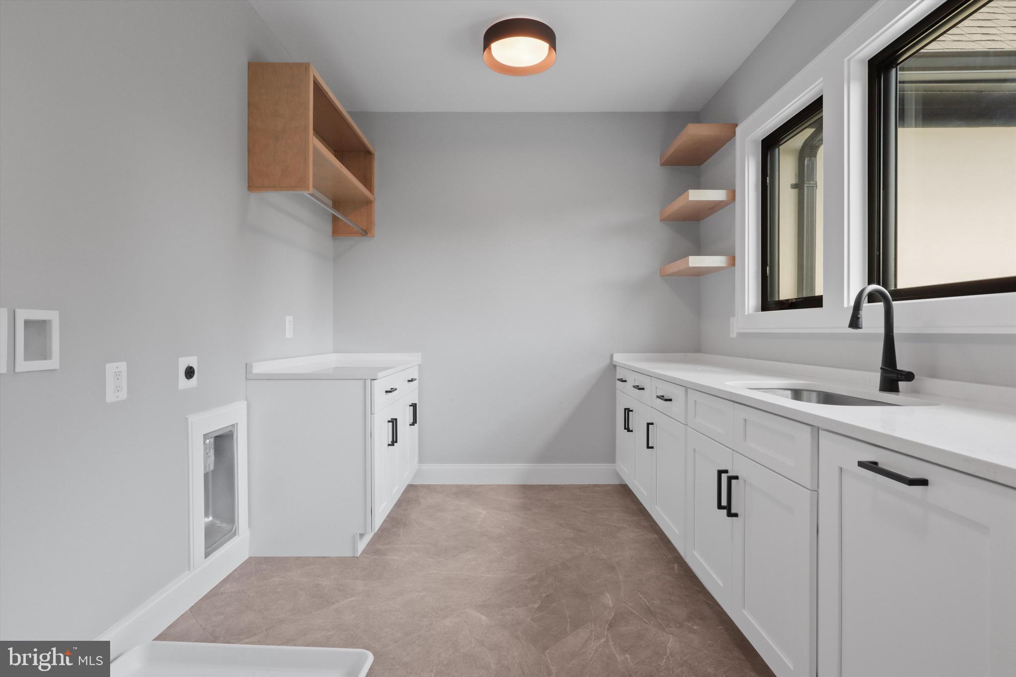 SOUTHRIDGE - Residential