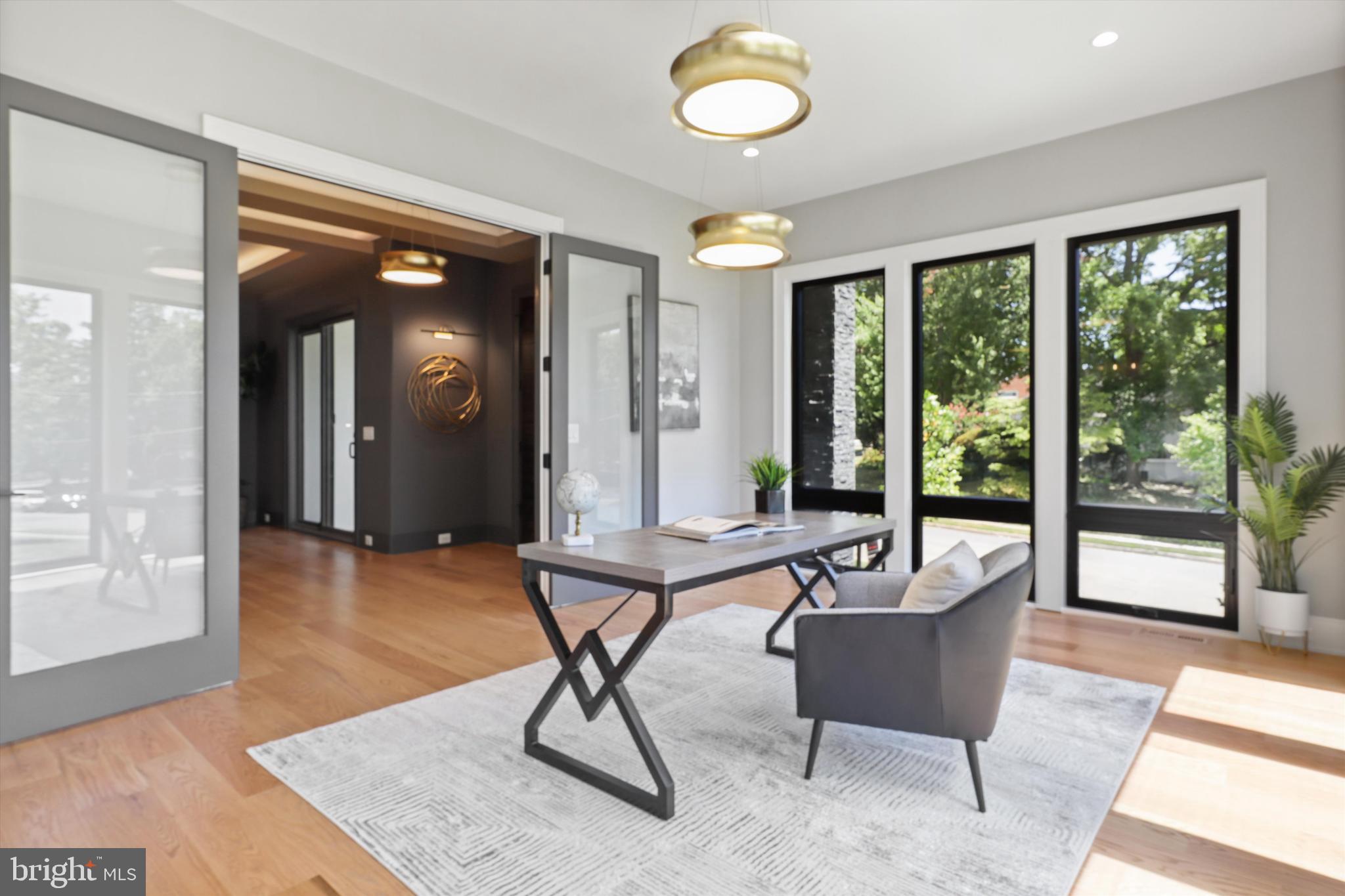 SOUTHRIDGE - Residential