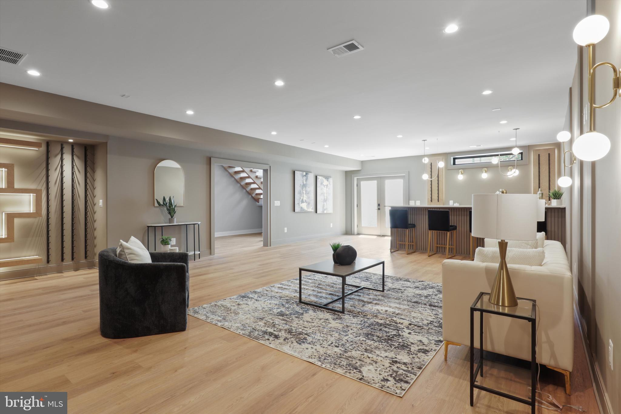 SOUTHRIDGE - Residential