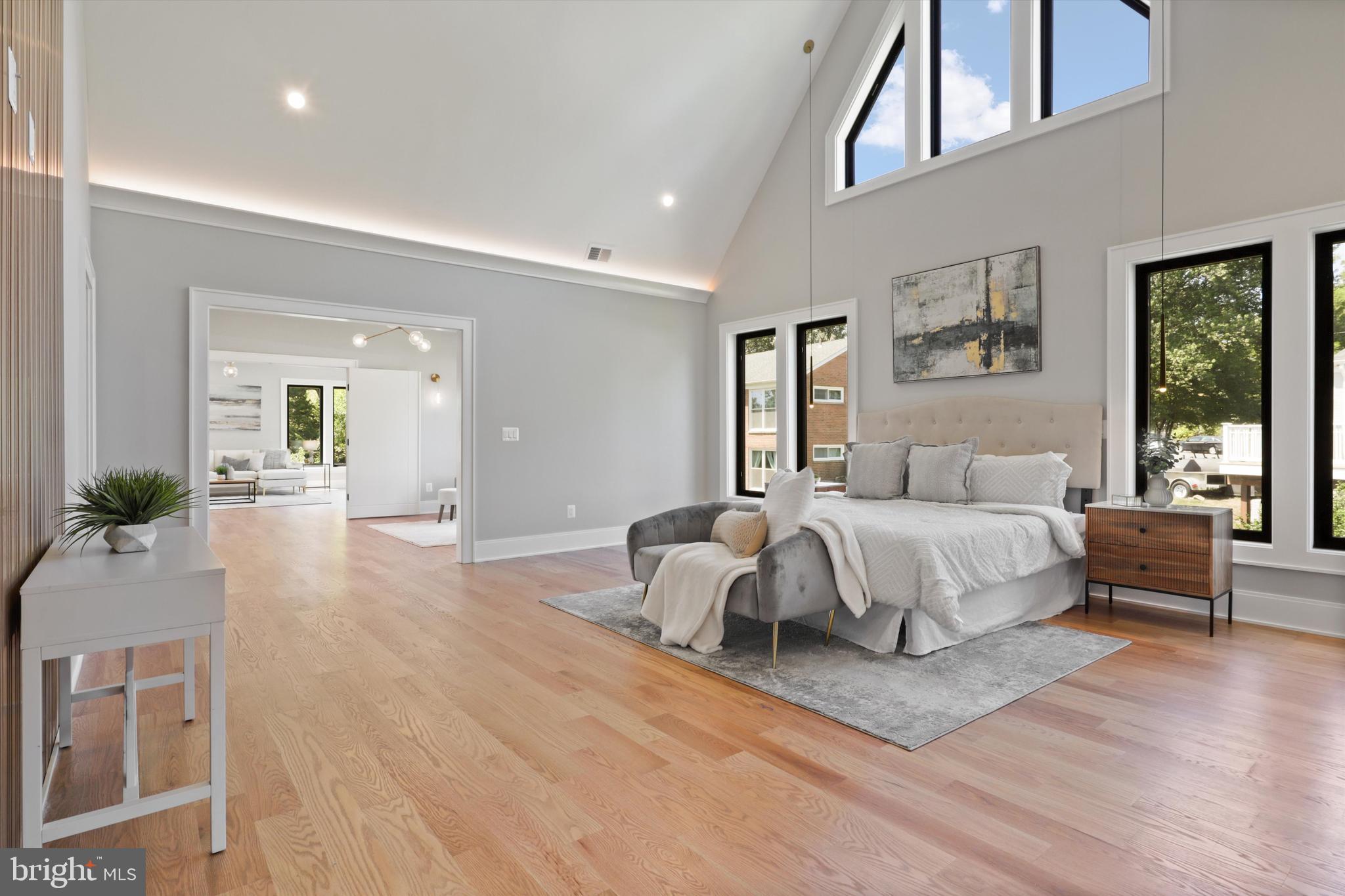 SOUTHRIDGE - Residential
