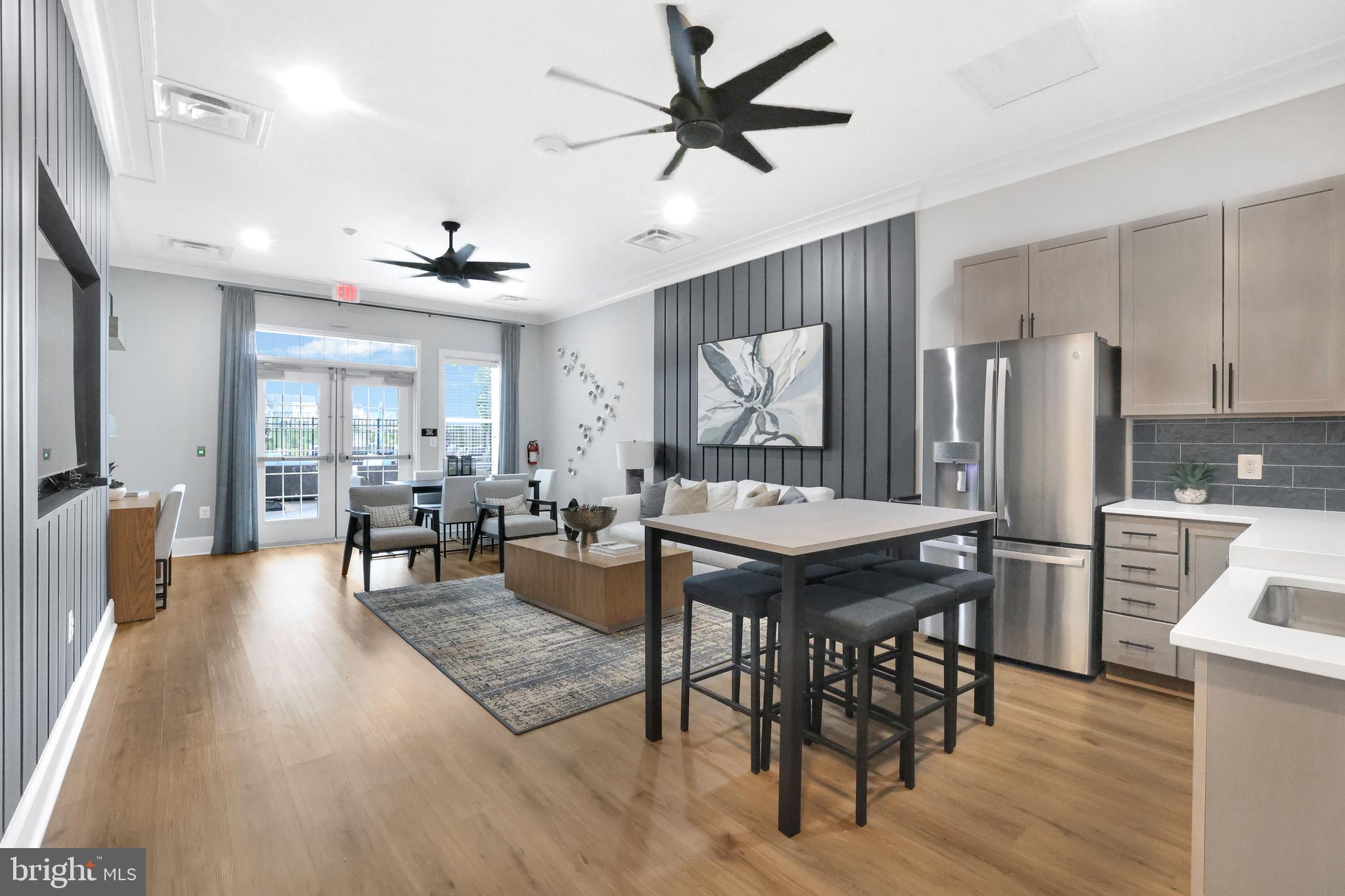 WELLINGTON FARMS - Residential
