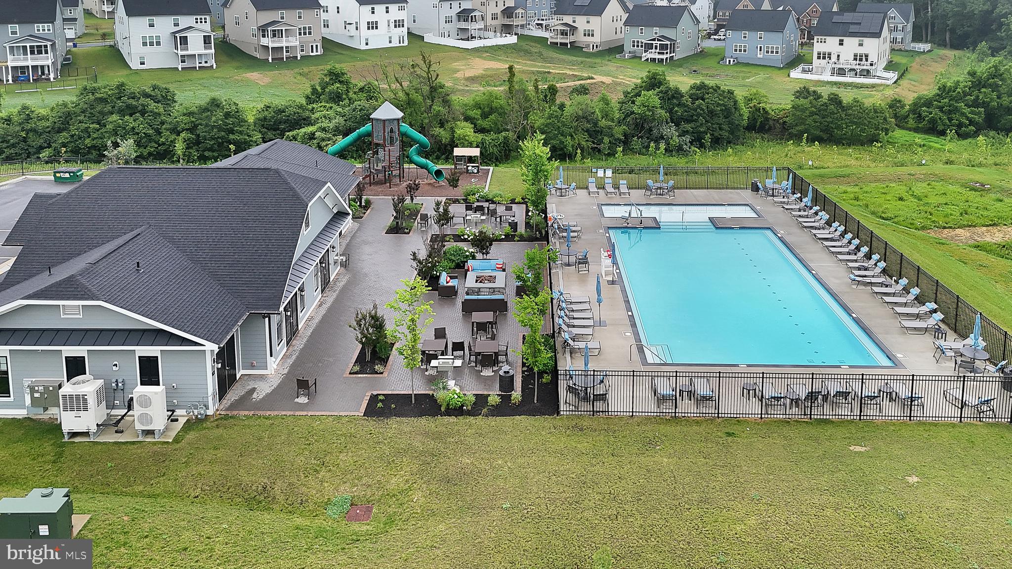WELLINGTON FARMS - Residential