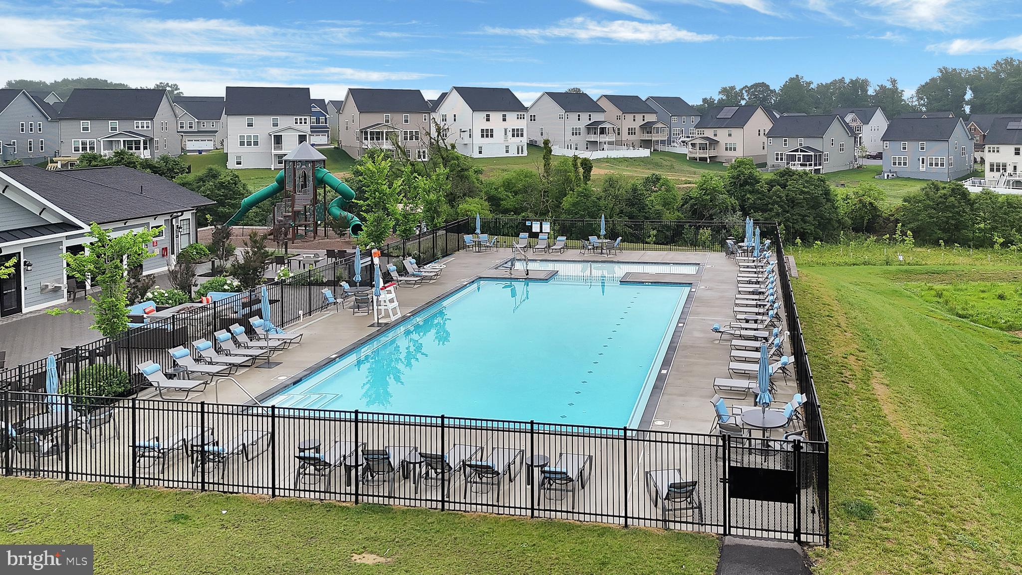 WELLINGTON FARMS - Residential