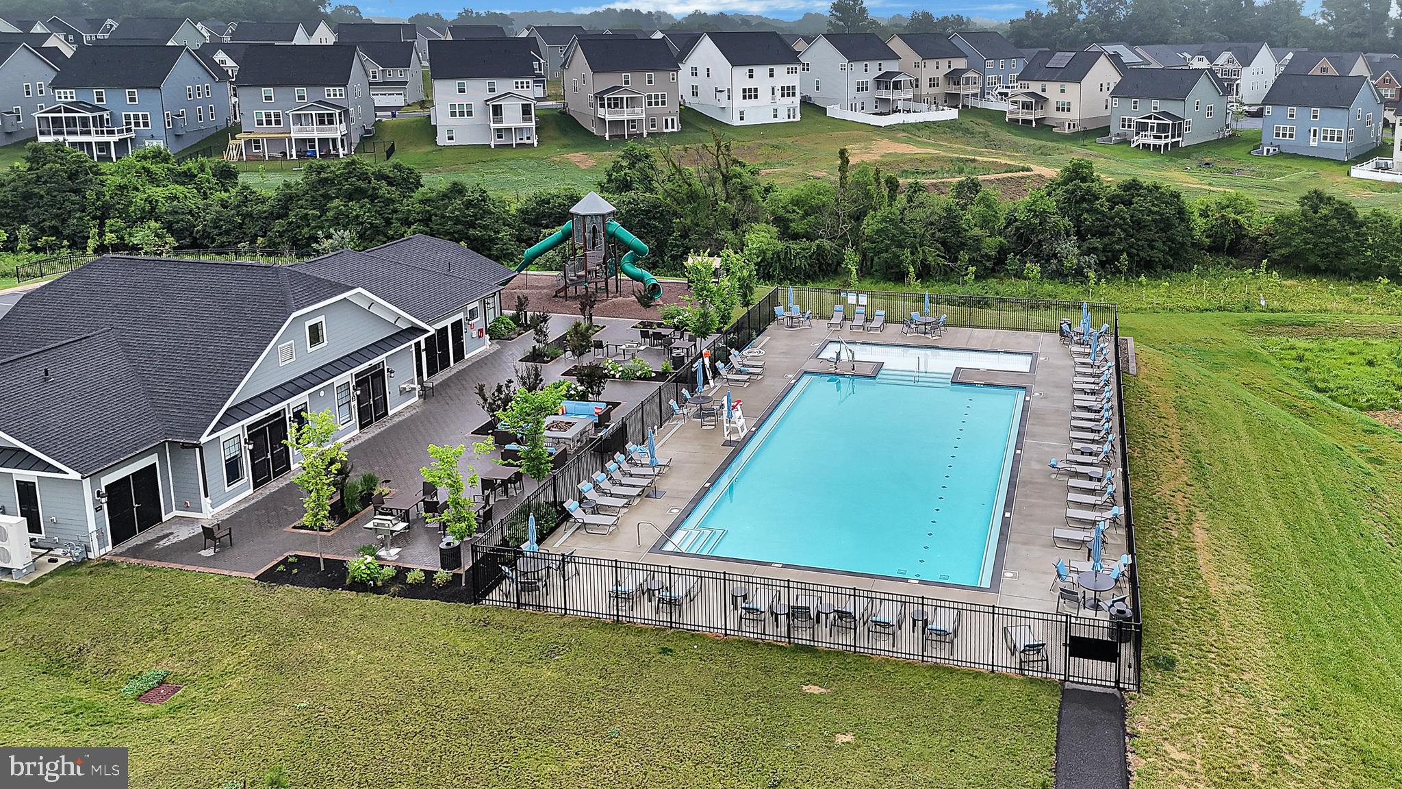 WELLINGTON FARMS - Residential