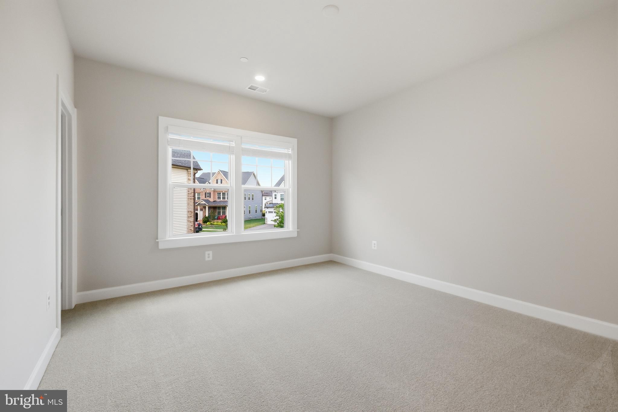 WELLINGTON FARMS - Residential