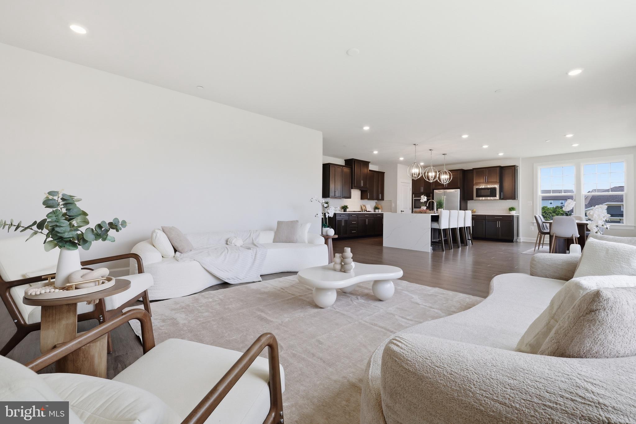 WELLINGTON FARMS - Residential