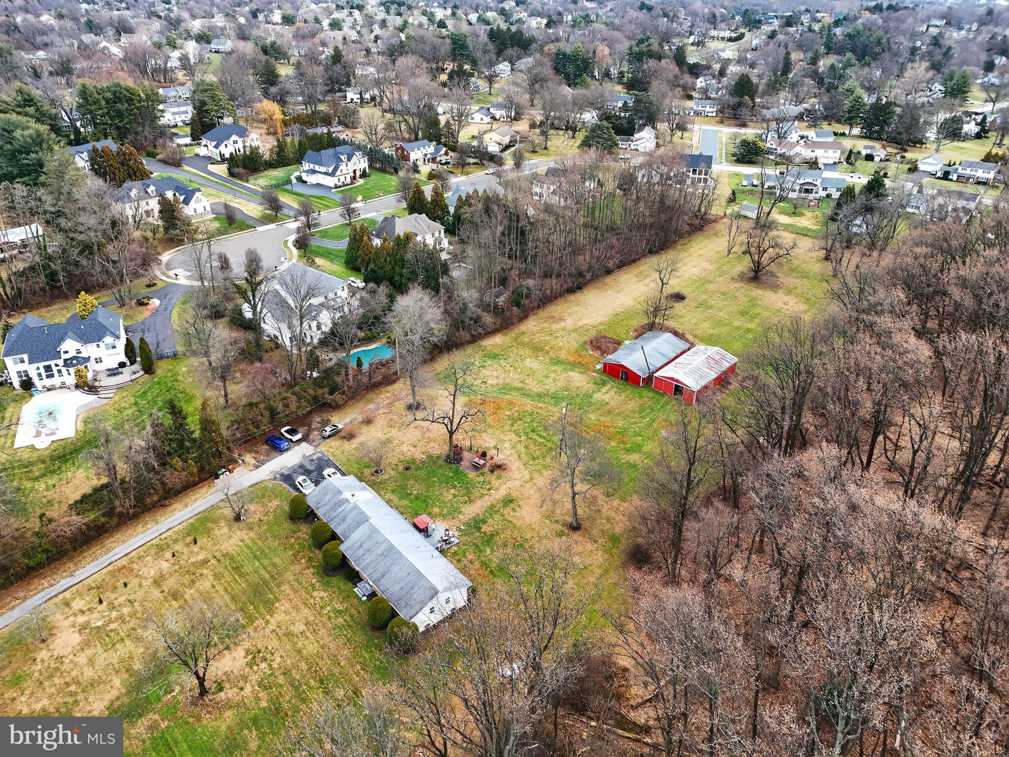 MAPLE GLEN - Residential