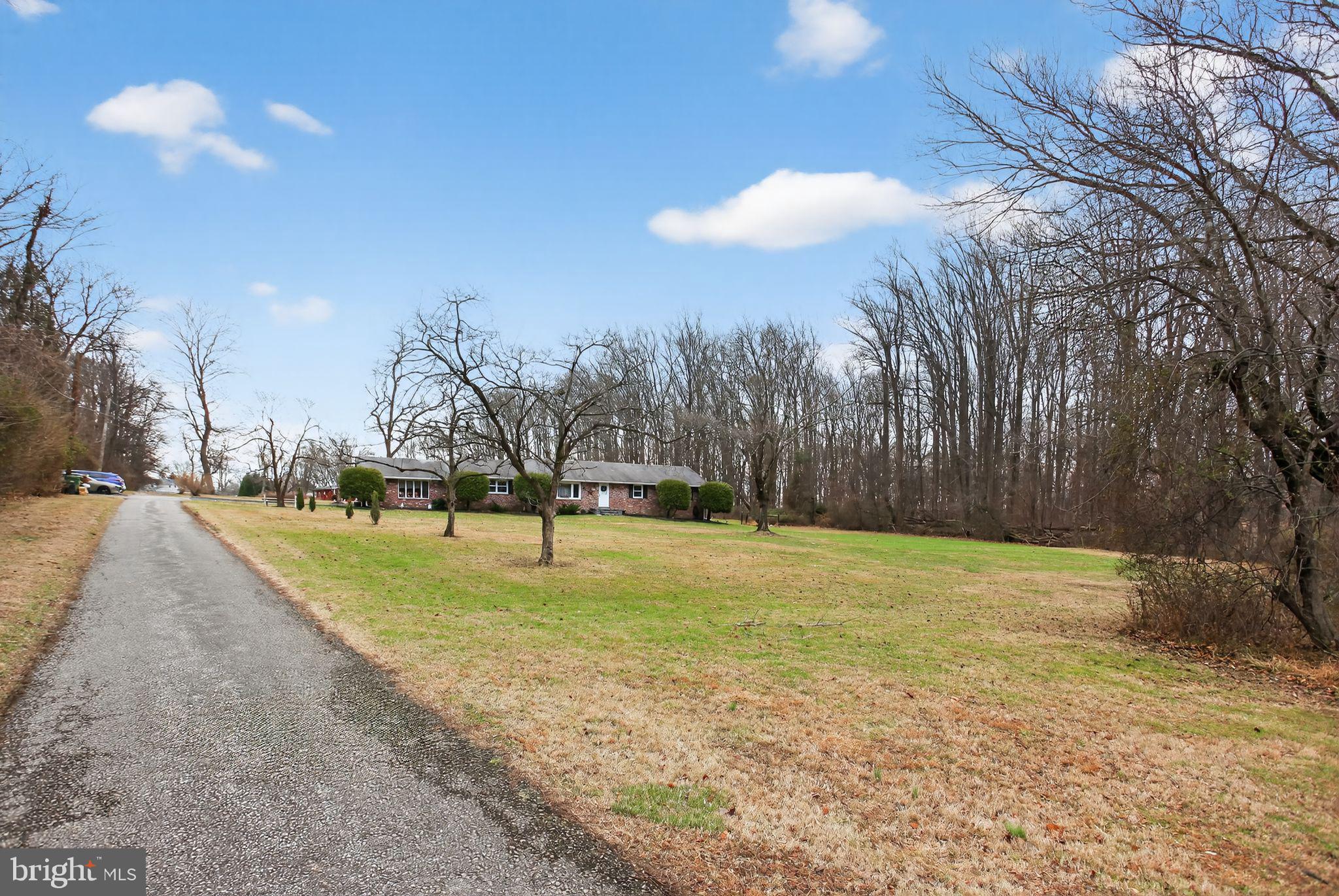 MAPLE GLEN - Residential