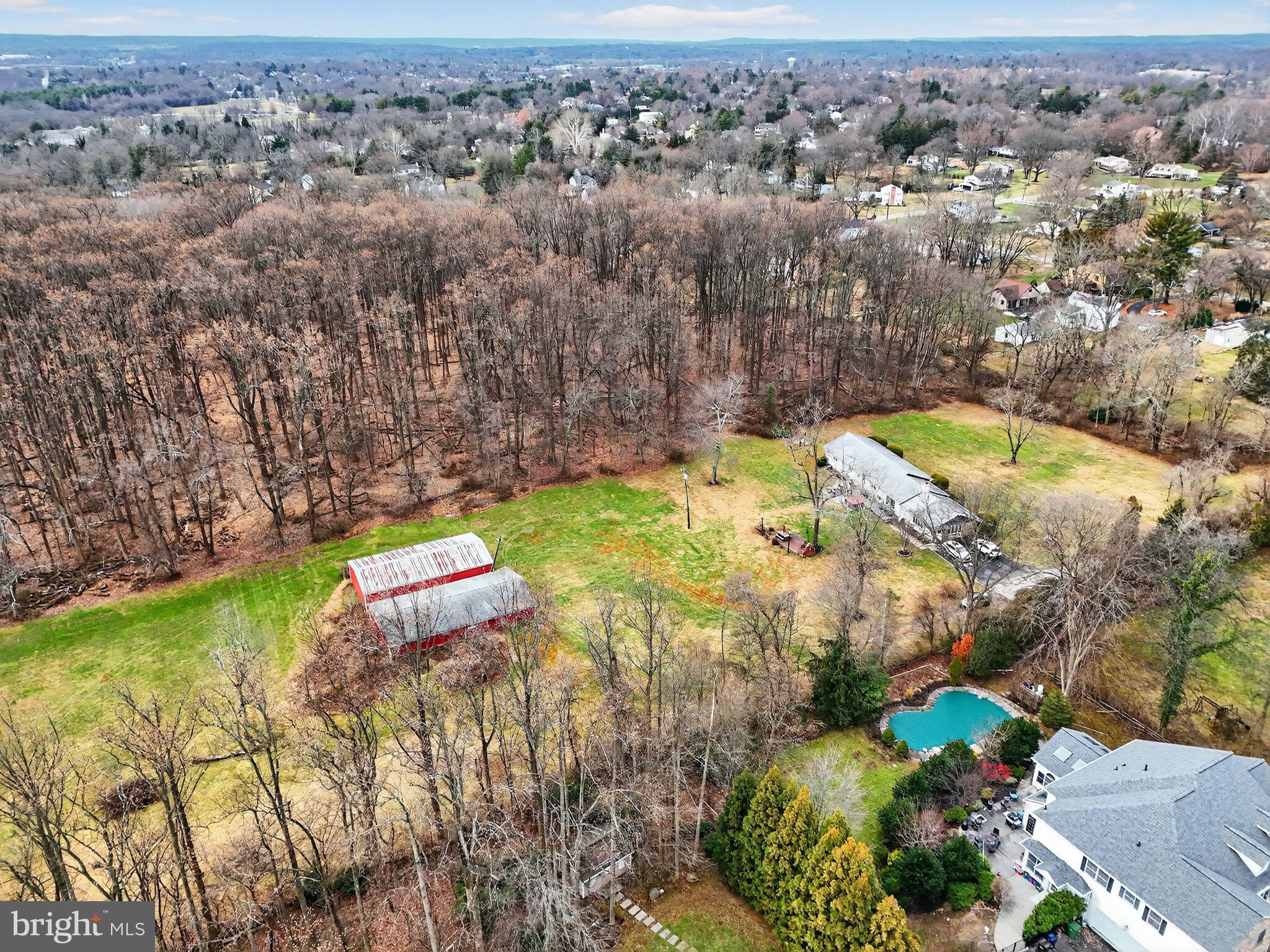 MAPLE GLEN - Residential