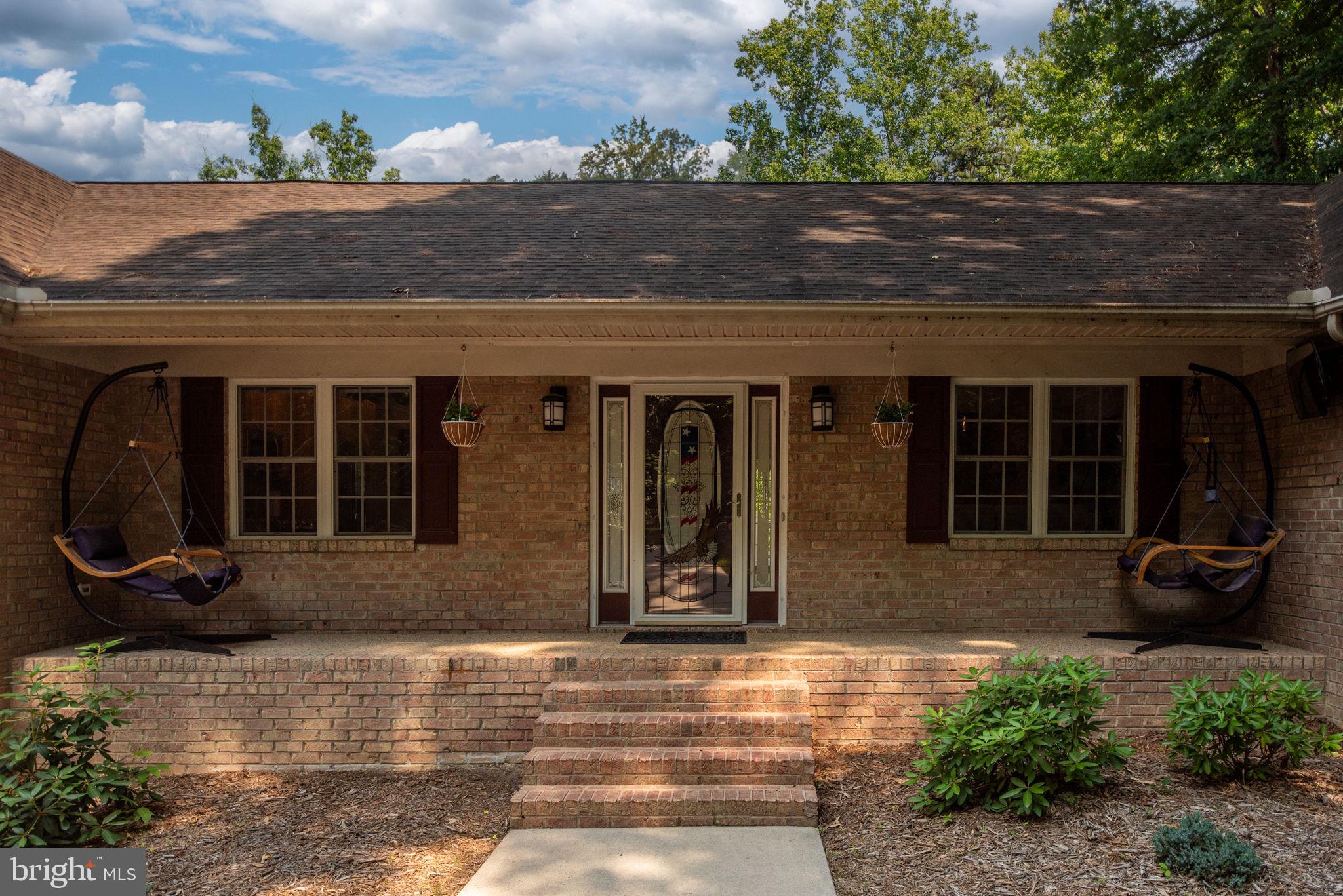 TALL PINES - Residential