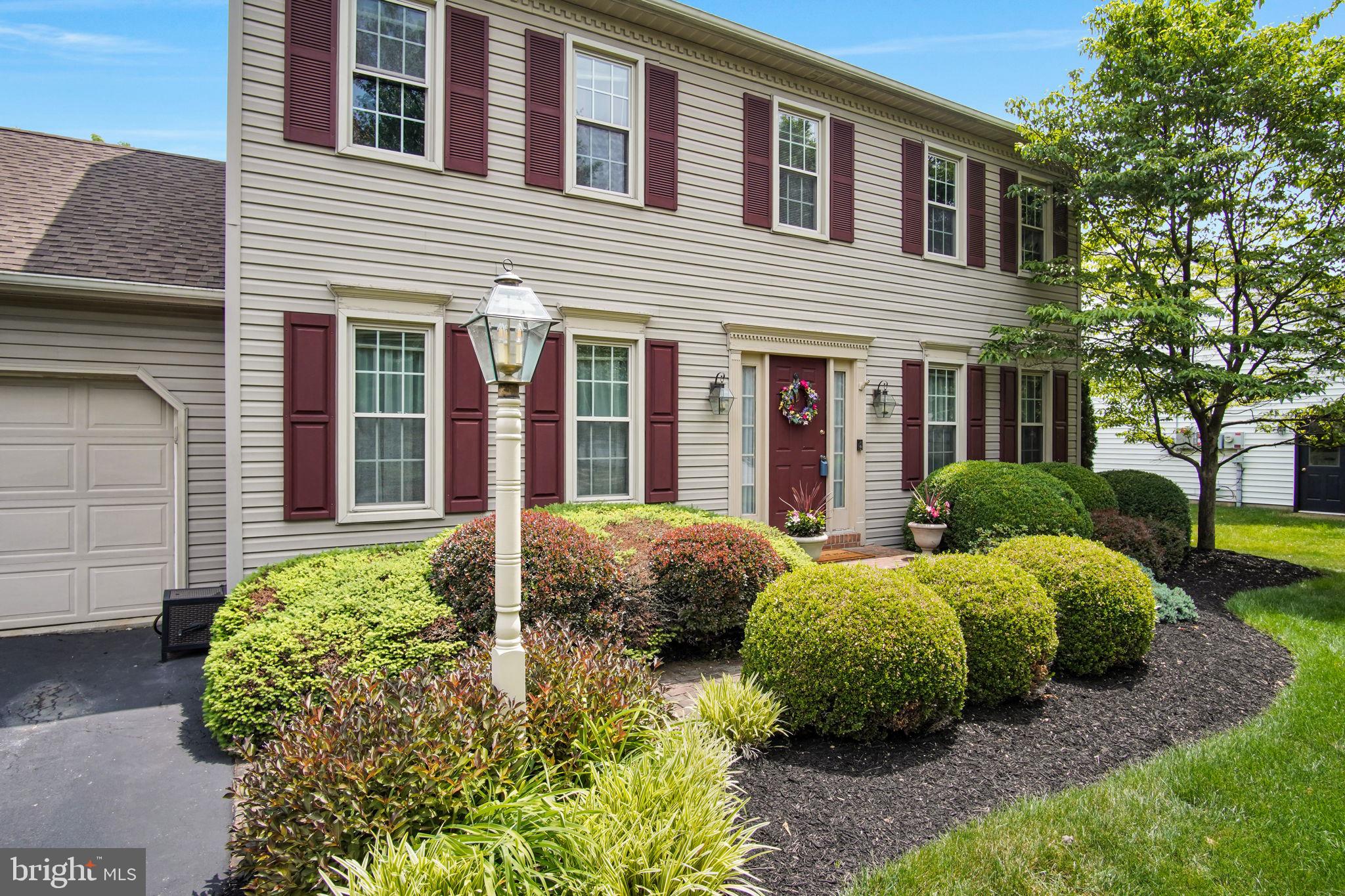 SOUTHPOINT COMMONS - Residential