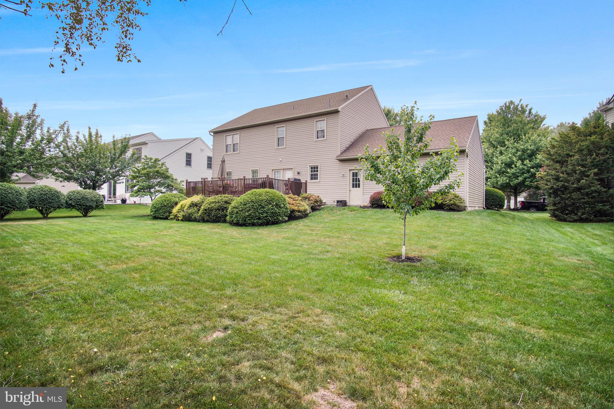 SOUTHPOINT COMMONS - Residential