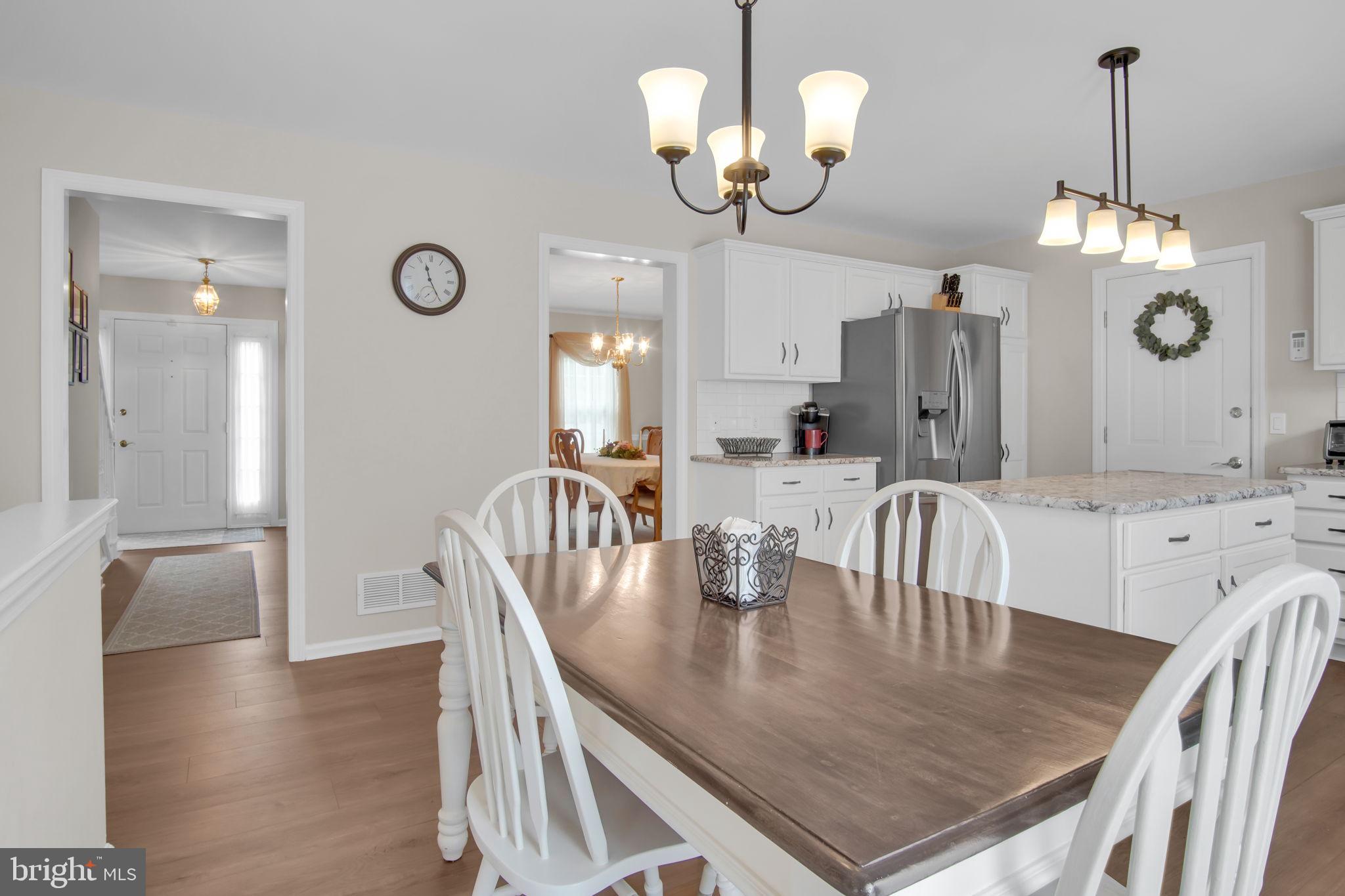 SOUTHPOINT COMMONS - Residential