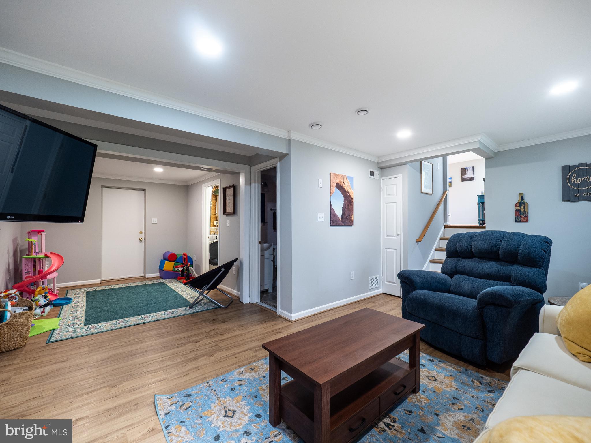 CHURCHILL TOWN SECTOR - Residential