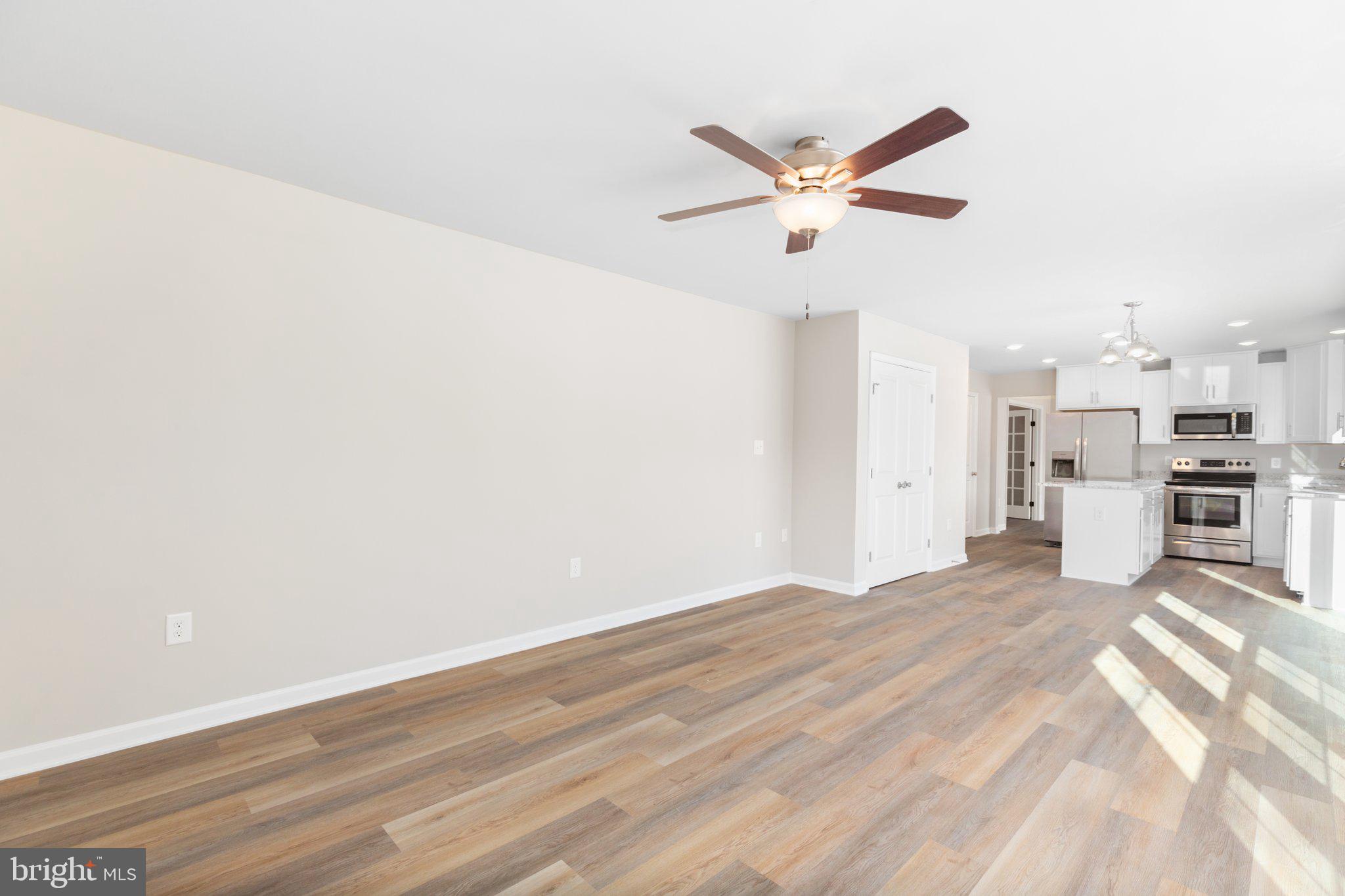 CABIN POINT - Residential