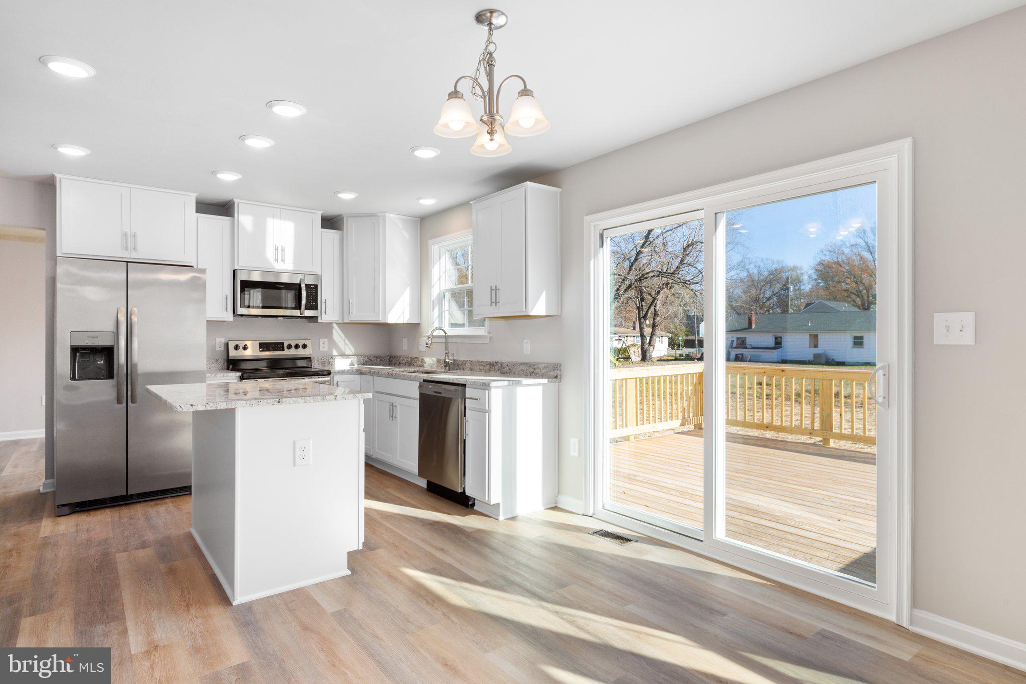 CABIN POINT - Residential