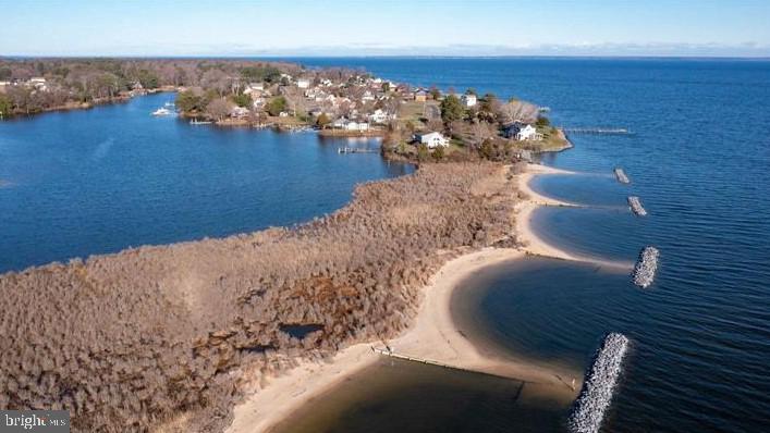 CABIN POINT - Residential