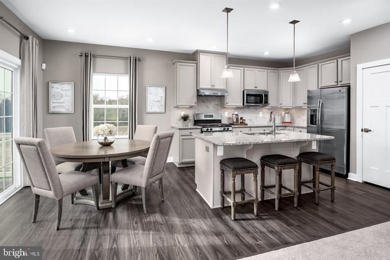 GREEN LANE MEADOWS - Residential