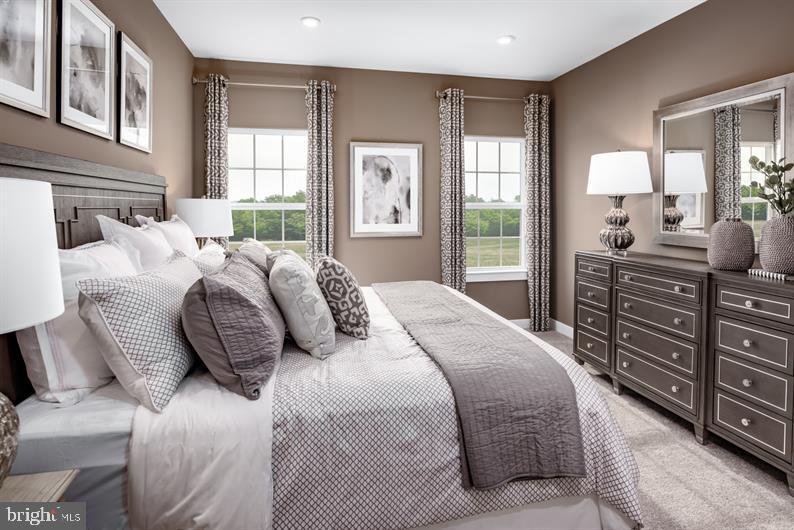 GREEN LANE MEADOWS - Residential