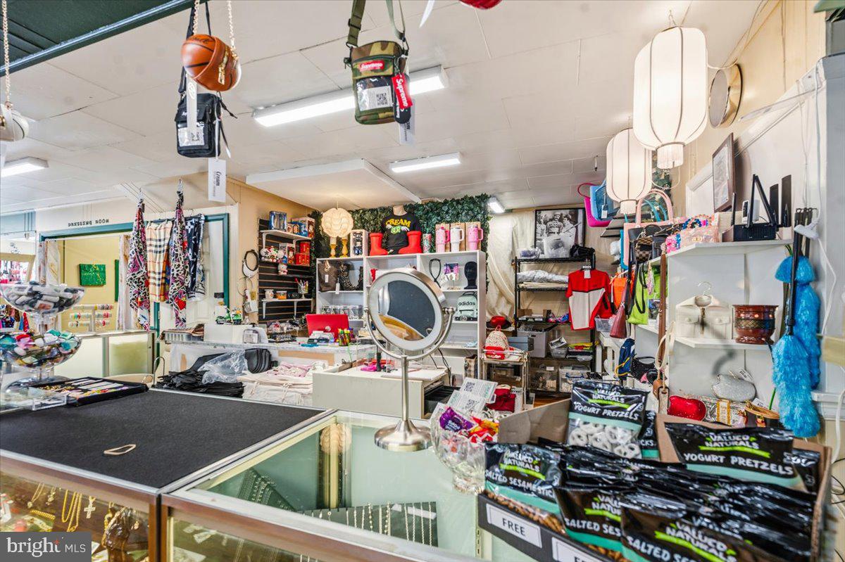 DOWNTOWN MARTINSBURG - Commercial Sale