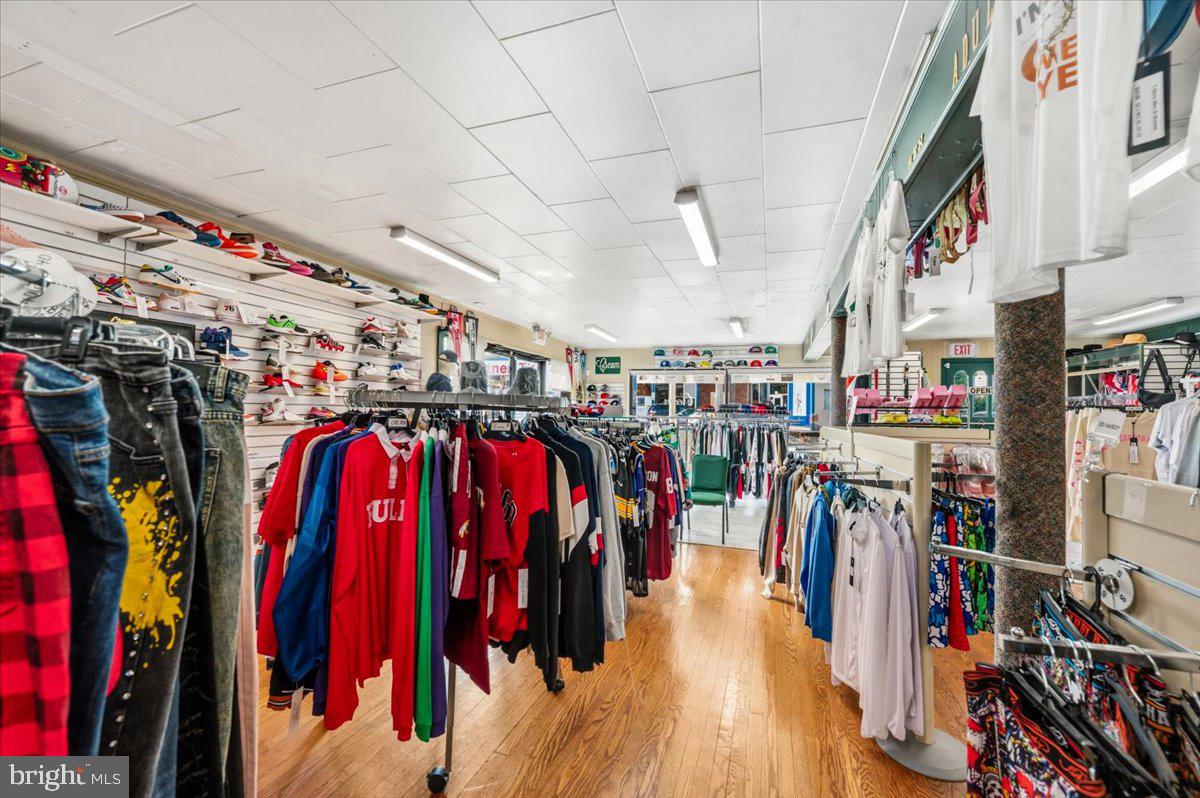 DOWNTOWN MARTINSBURG - Commercial Sale