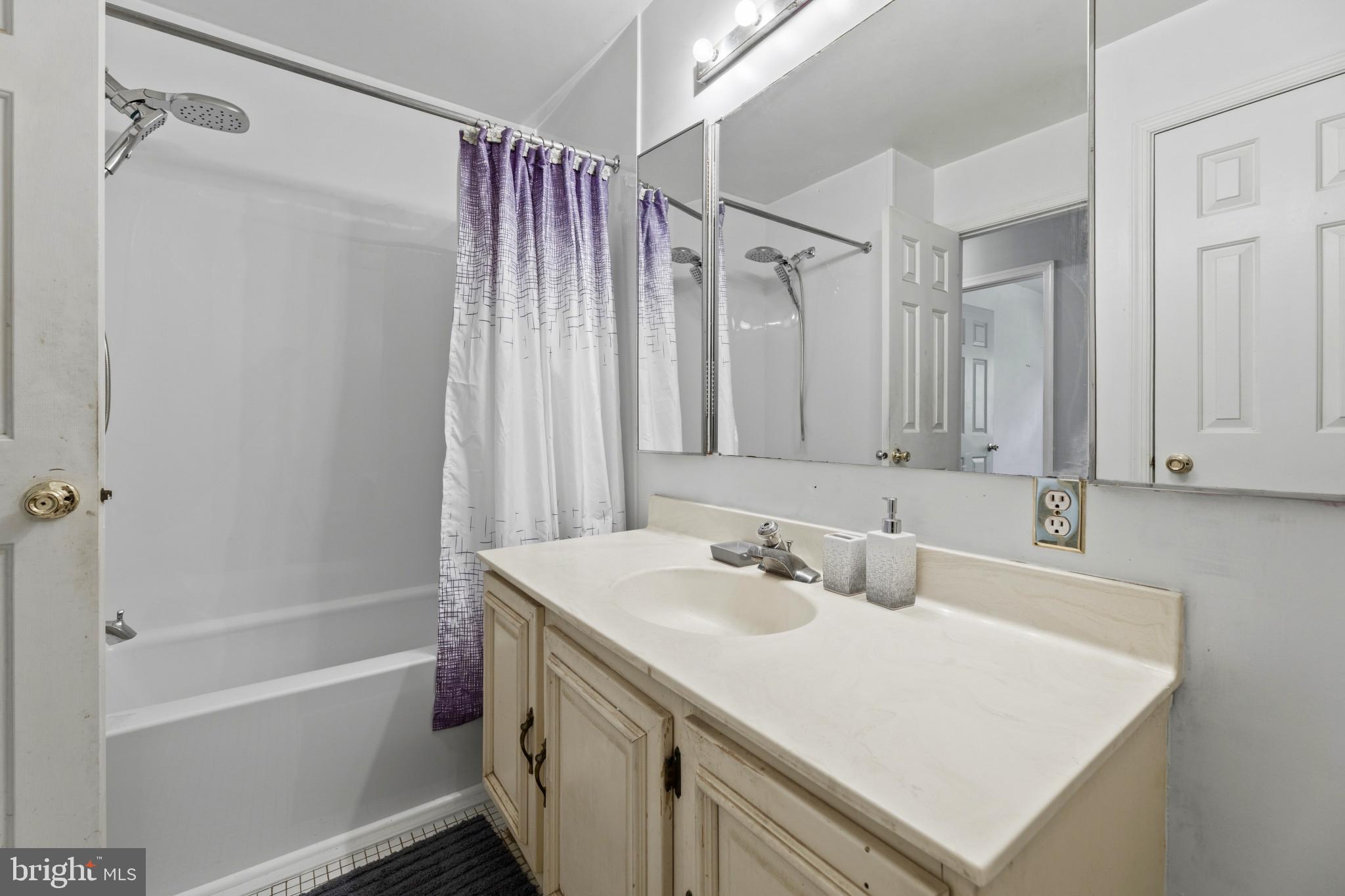 BURKE CENTRE CONSERVANCY - Residential