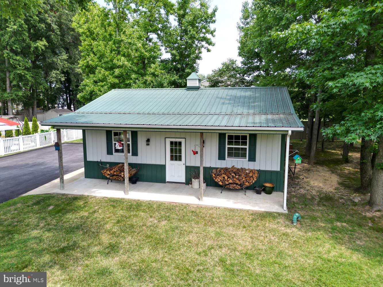 BAY CITY - Residential