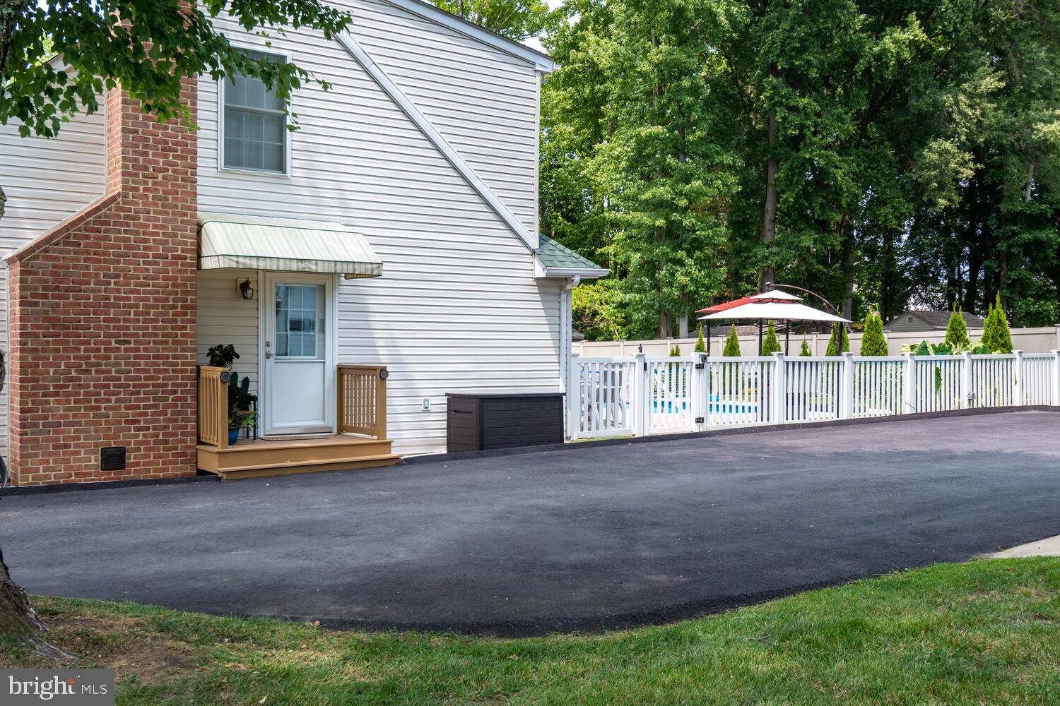 BAY CITY - Residential