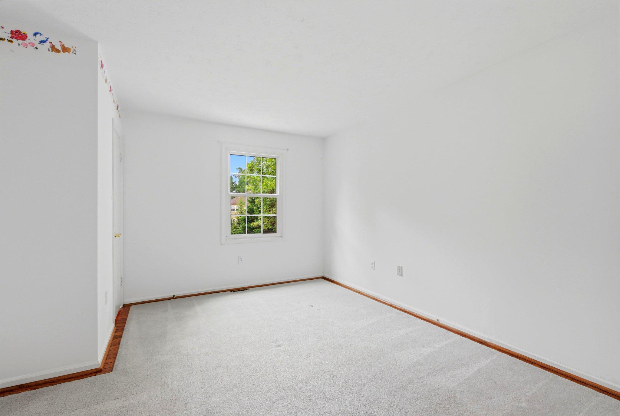 LOCKMEADE - Residential