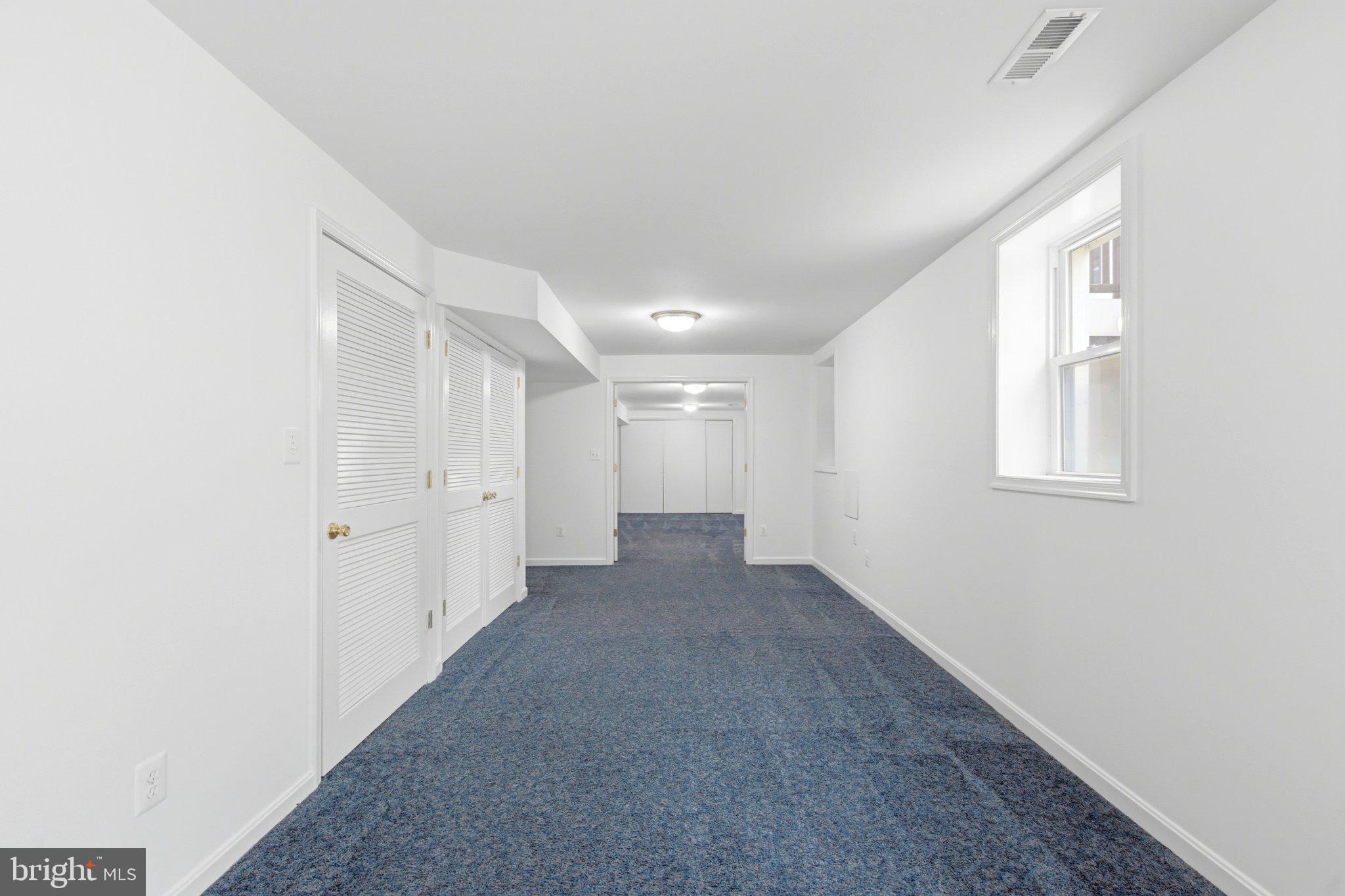 LOCKMEADE - Residential