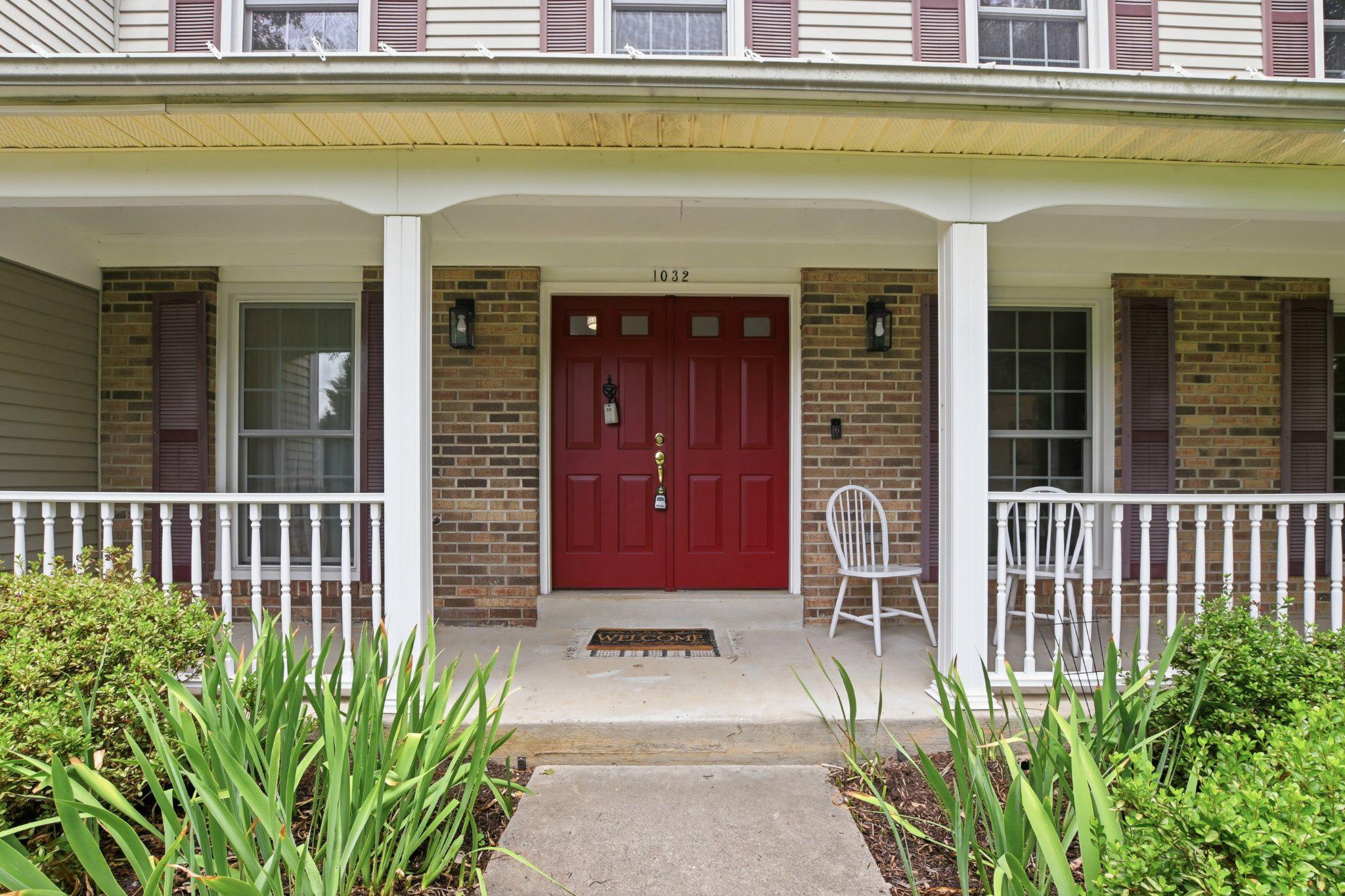 LOCKMEADE - Residential