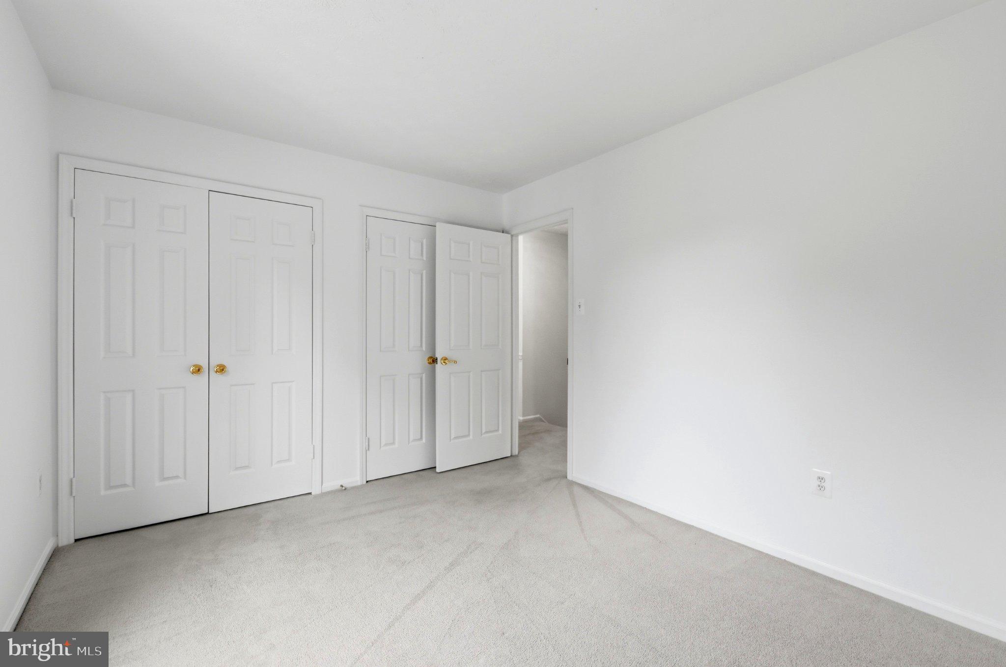 LOCKMEADE - Residential