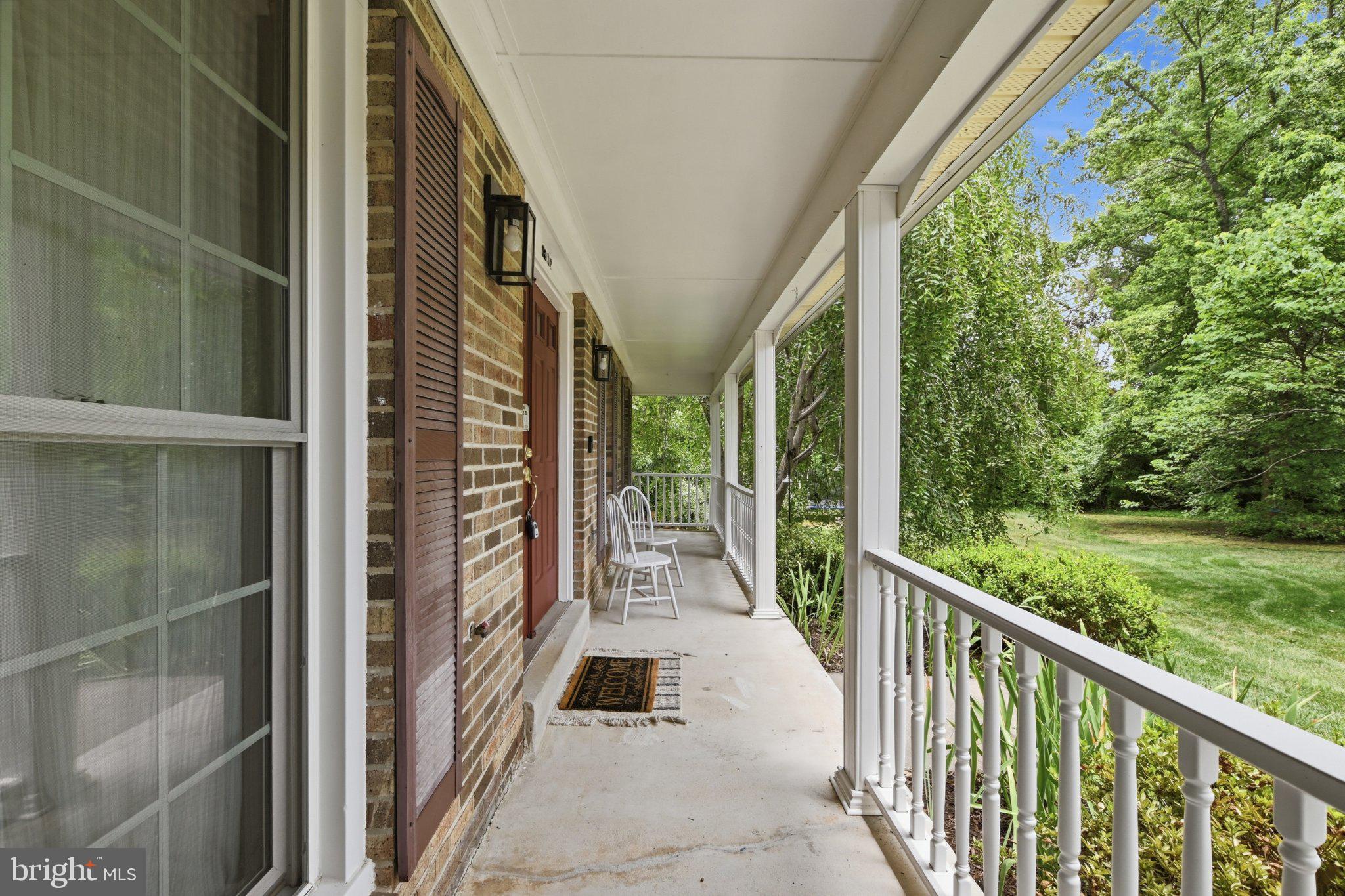LOCKMEADE - Residential