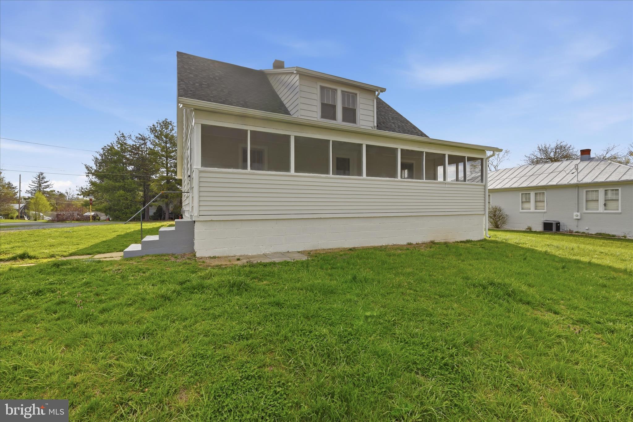 FUNKHOUSER - Residential