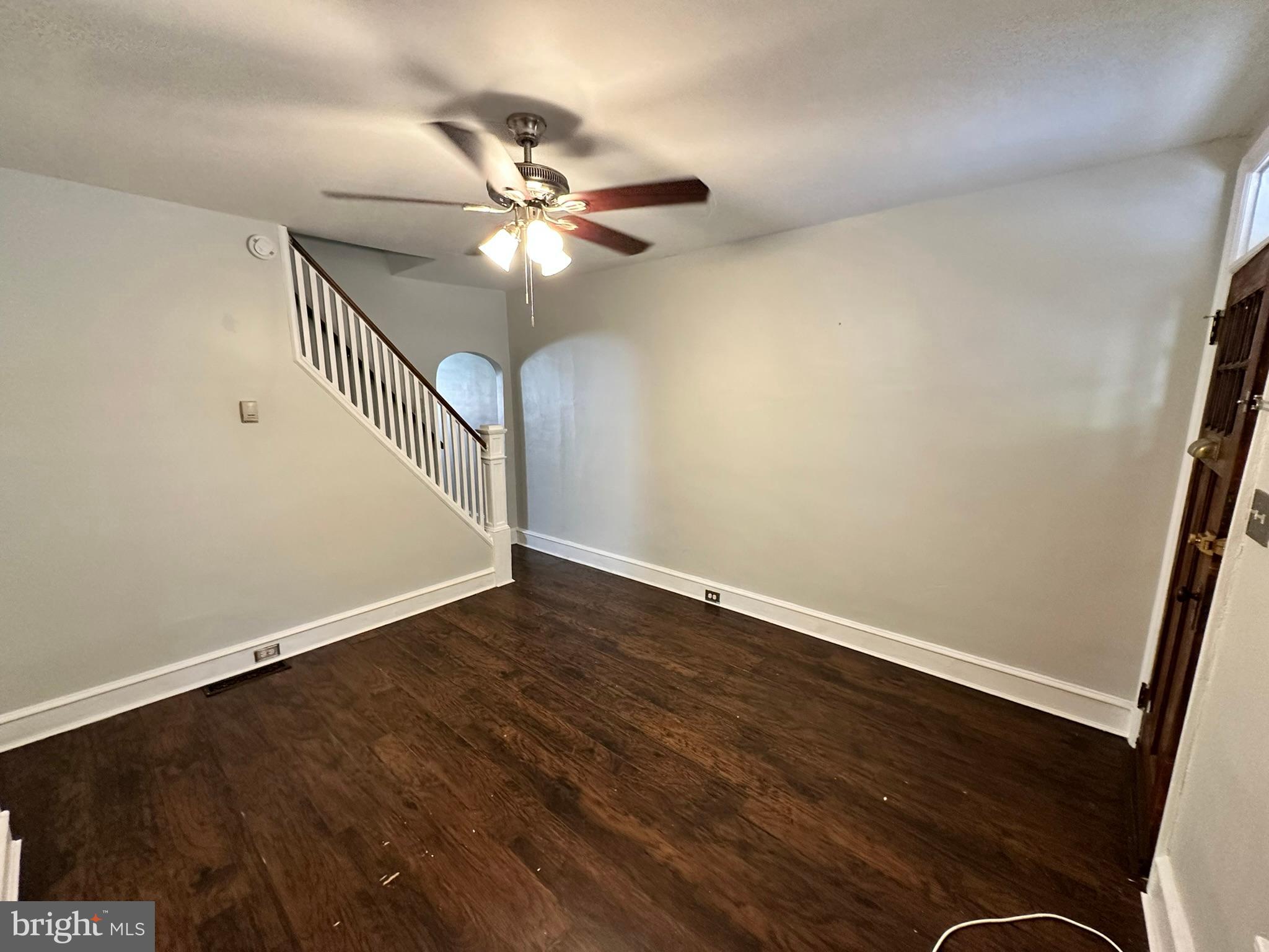 NORRISTOWN - Residential