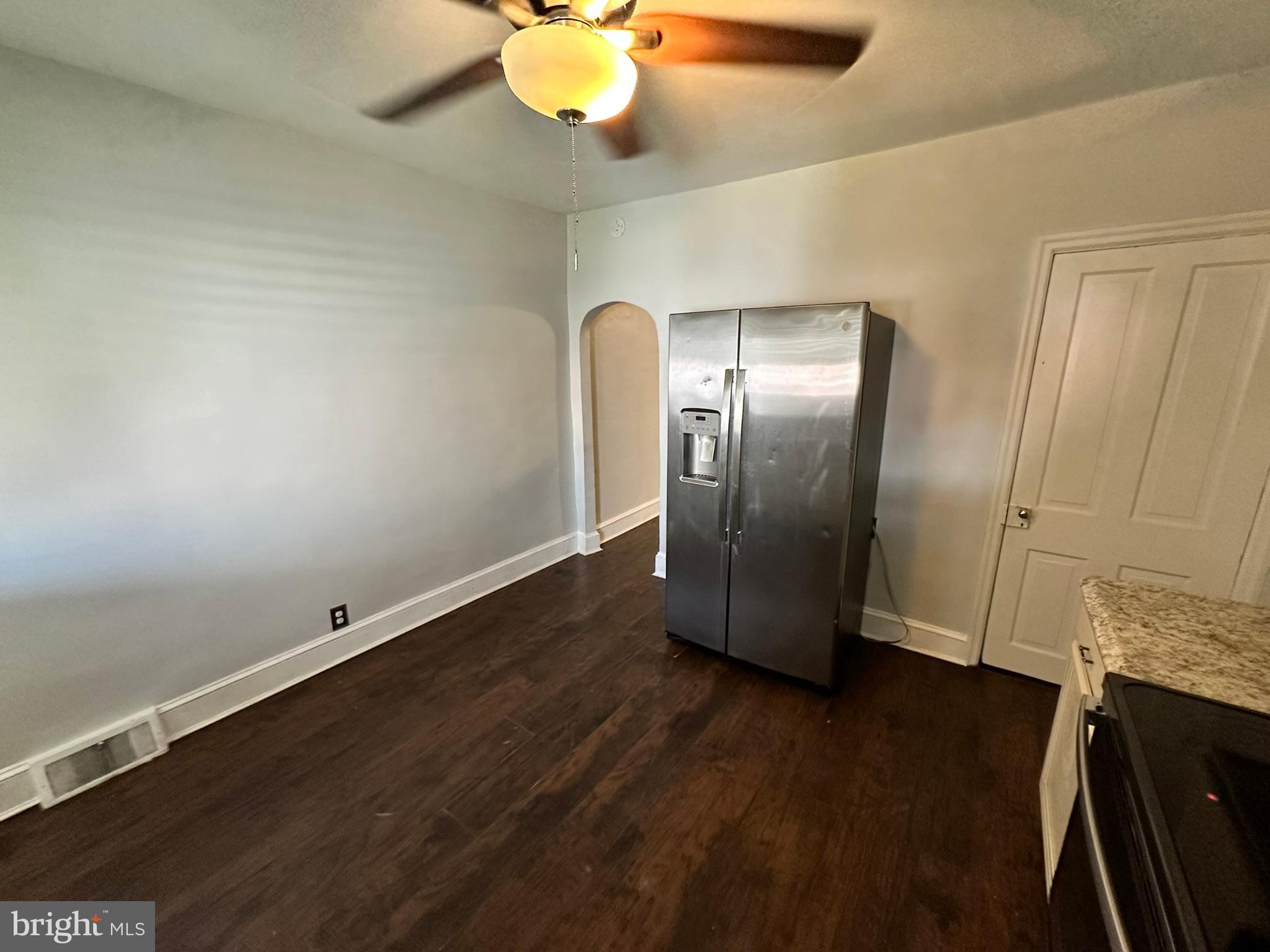 NORRISTOWN - Residential