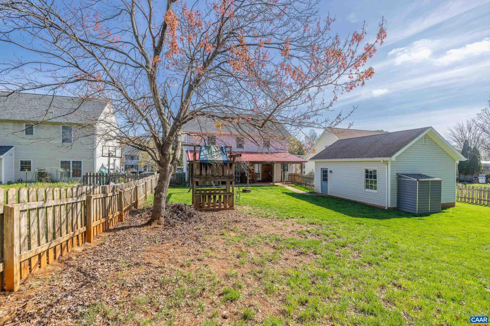 HOLLYMEAD - Residential