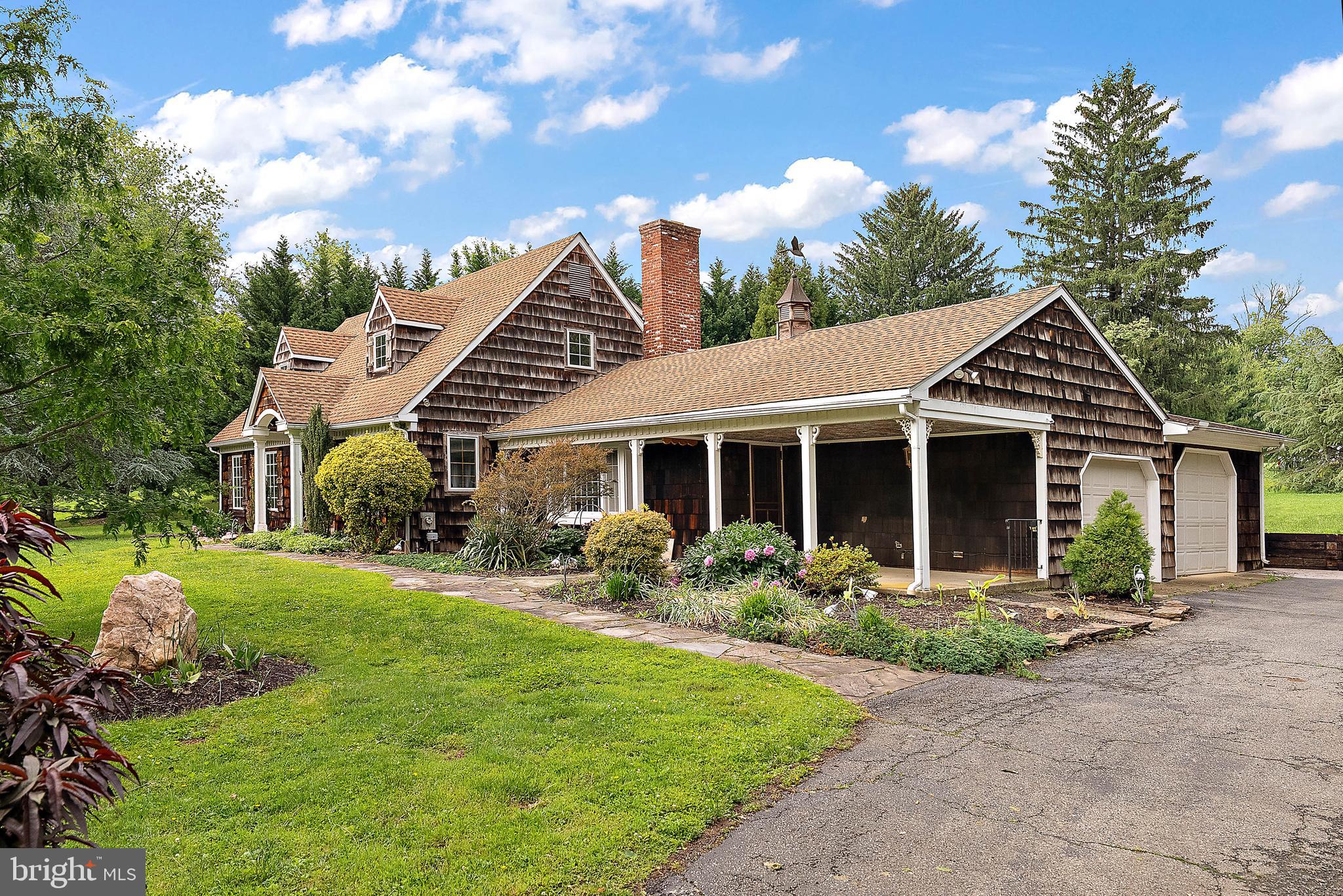 CORNER KETCH FARM - Residential