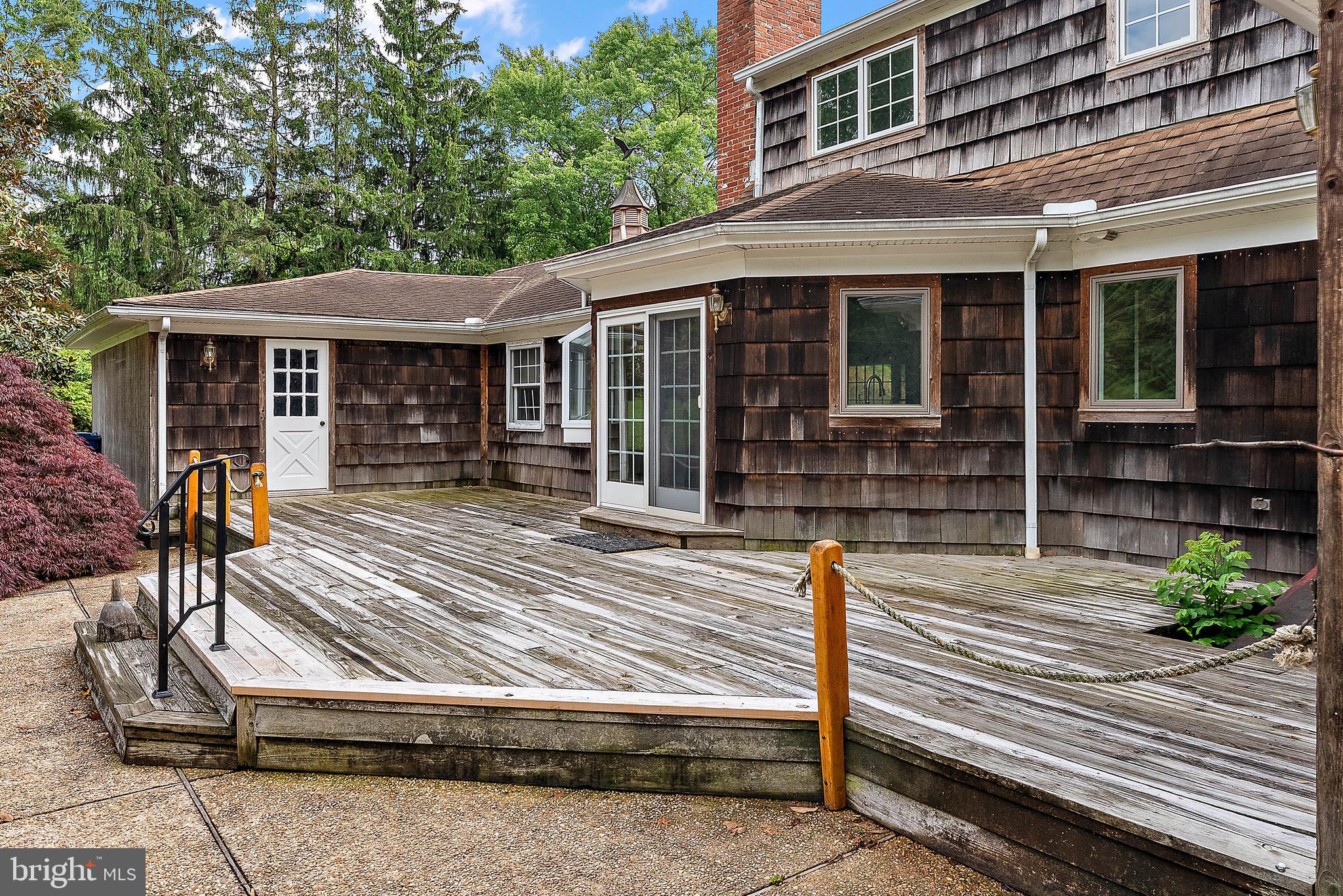 CORNER KETCH FARM - Residential