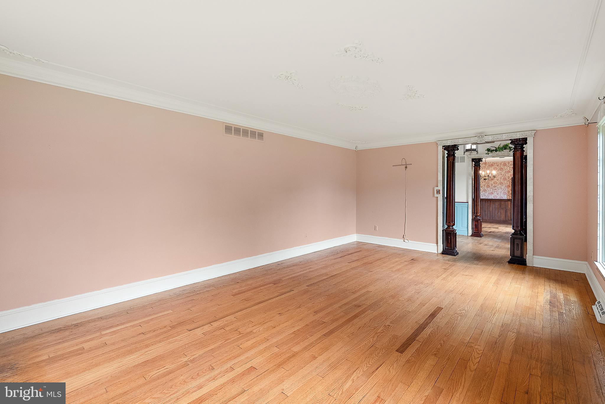 CORNER KETCH FARM - Residential