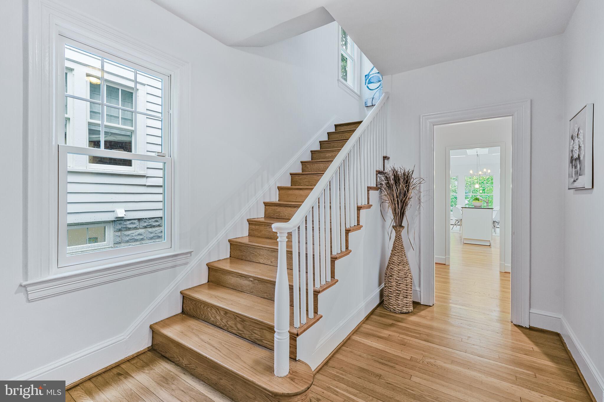 CHEVY CHASE - Residential