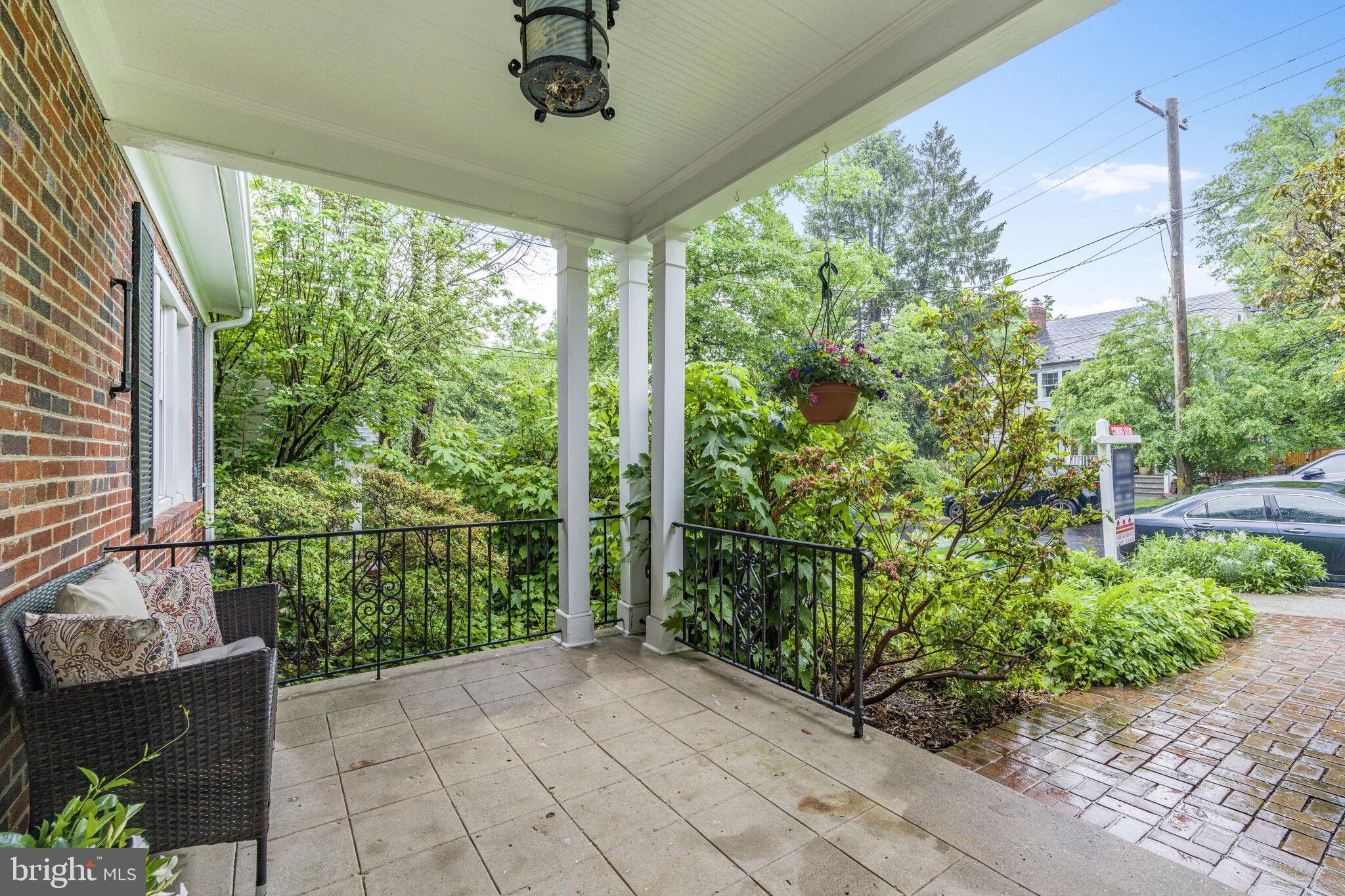 CHEVY CHASE - Residential