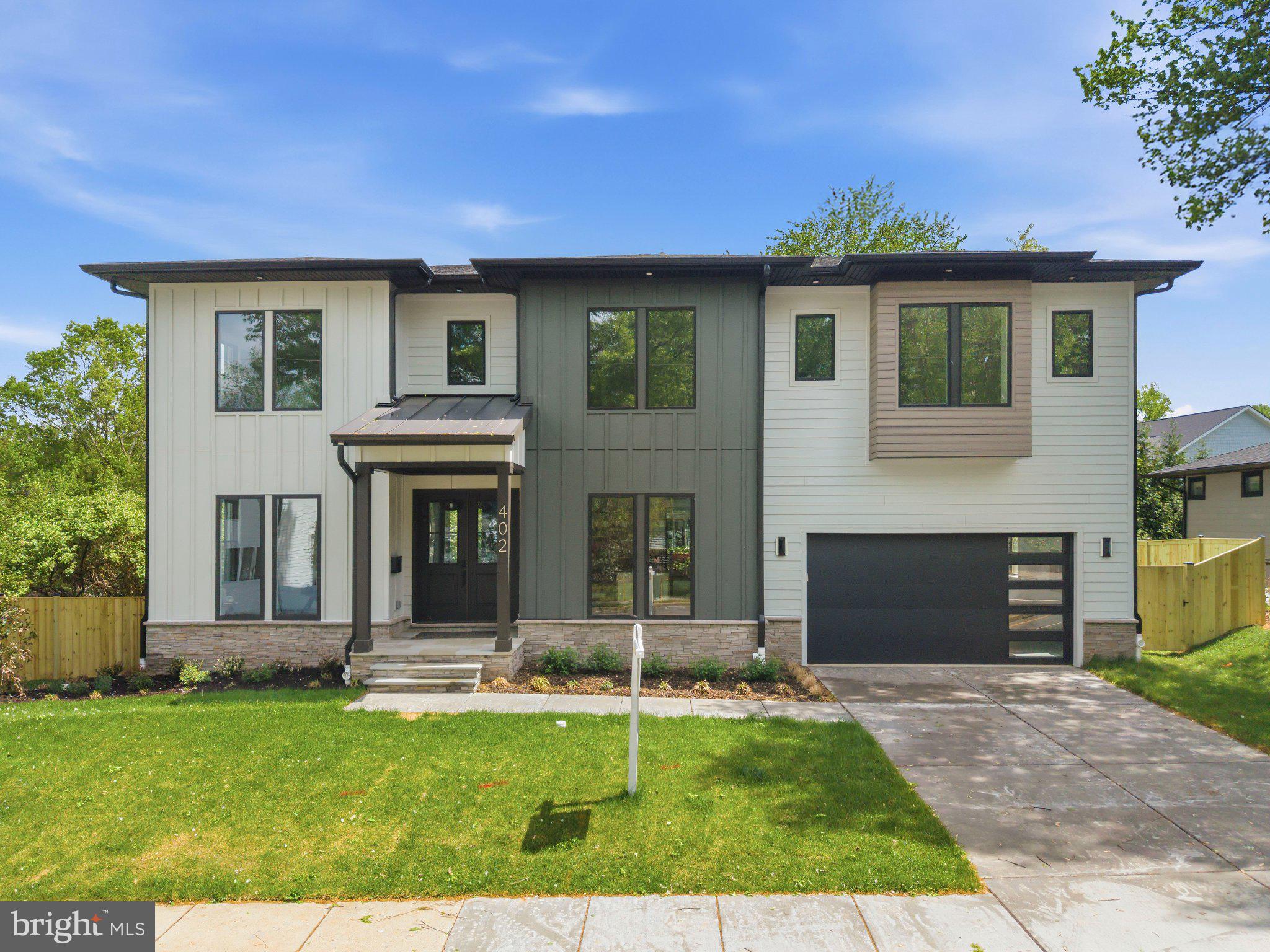 VIENNA WOODS - Residential