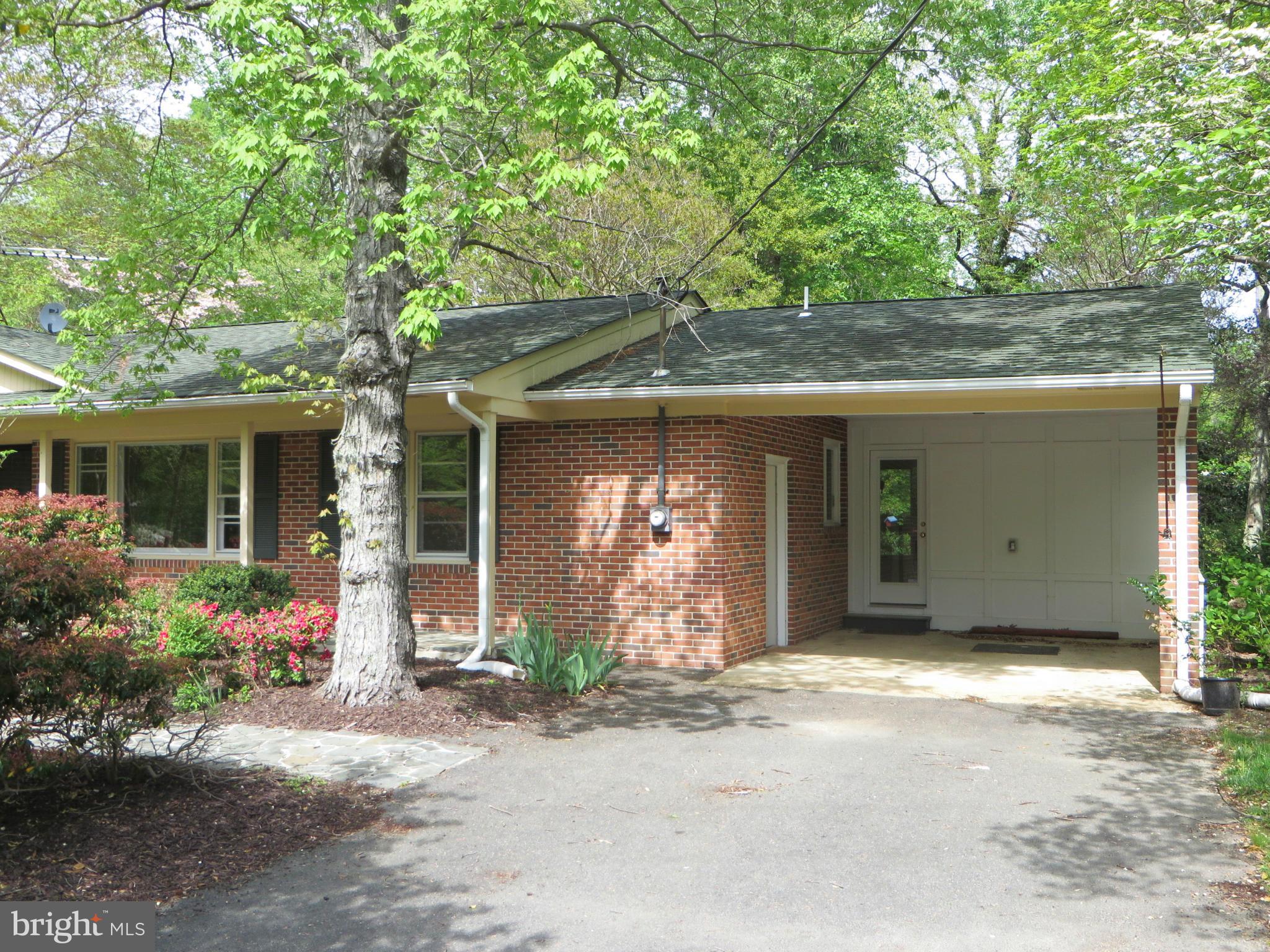 ESPERANZA FARMS - Residential