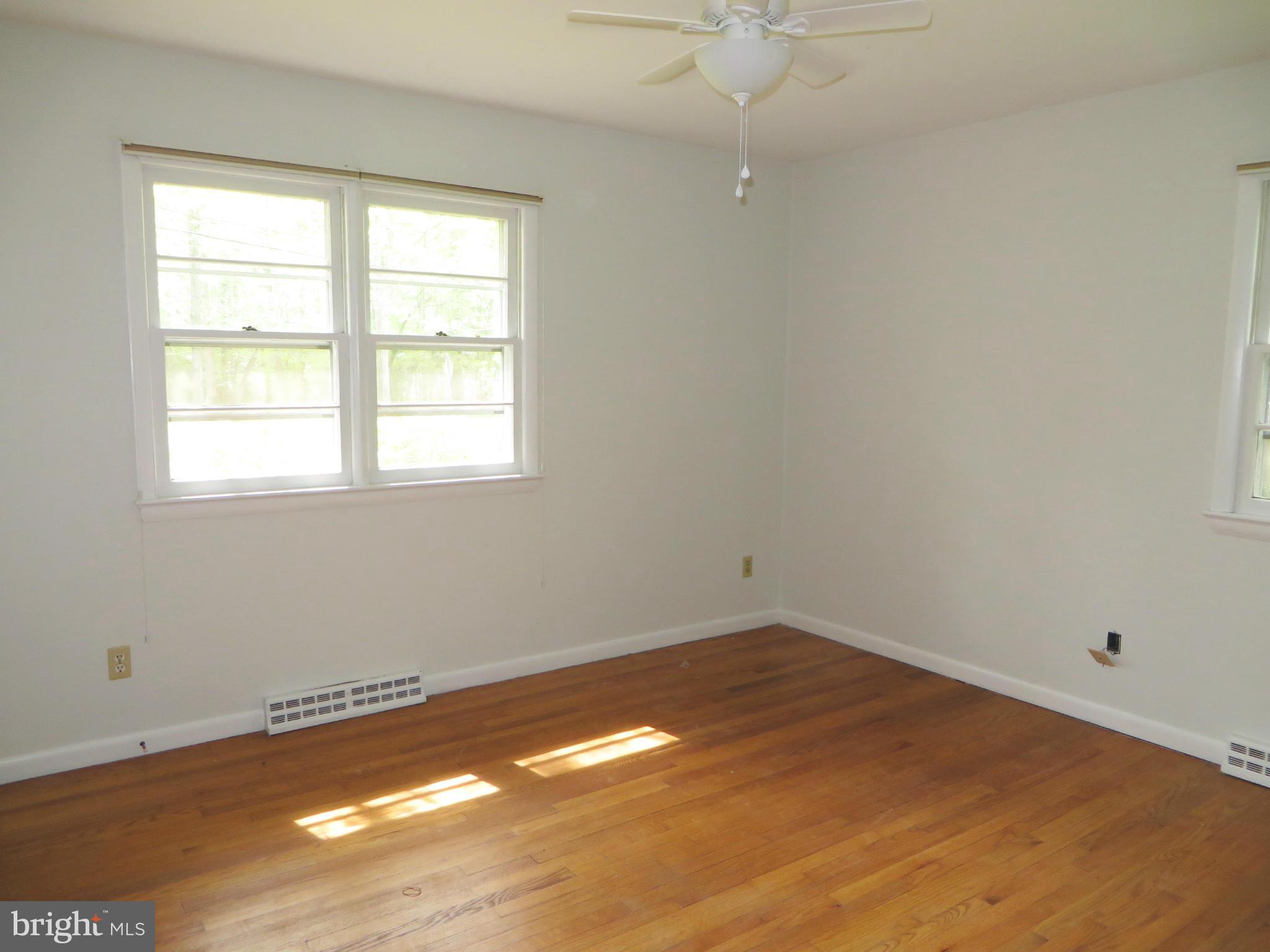 ESPERANZA FARMS - Residential