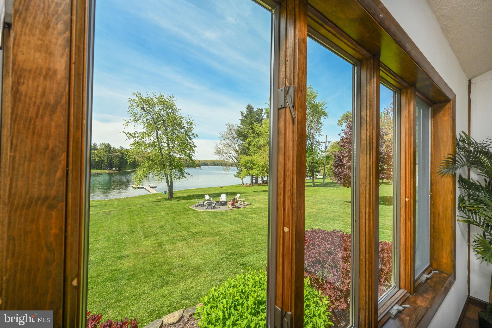 BECKMAN'S PENINSULA - Residential
