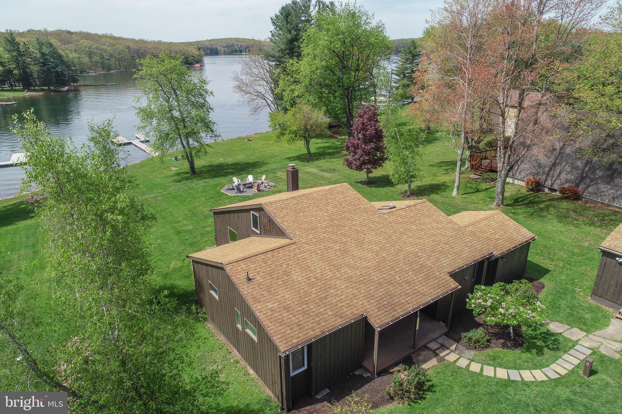 BECKMAN'S PENINSULA - Residential
