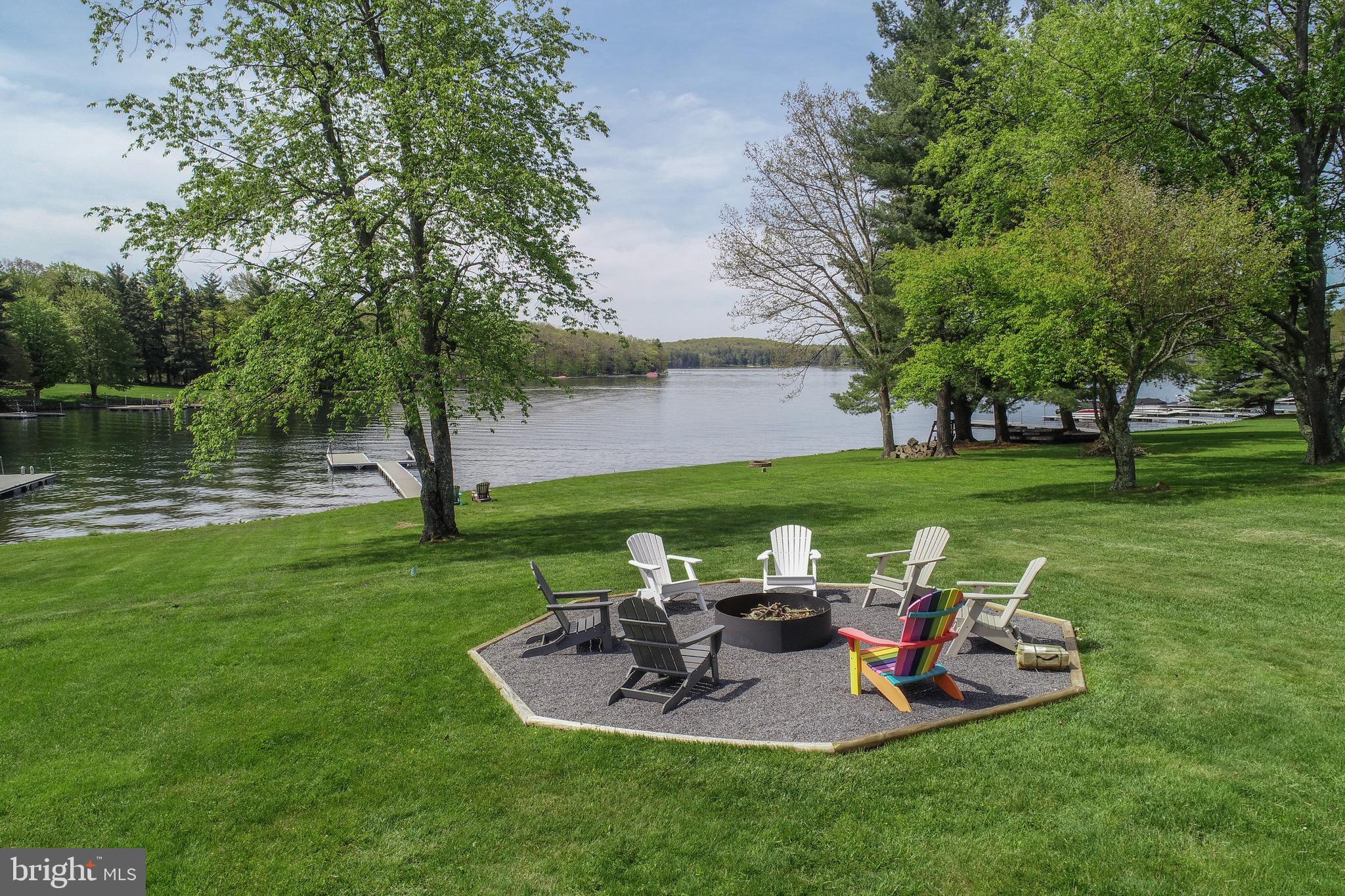 BECKMAN'S PENINSULA - Residential