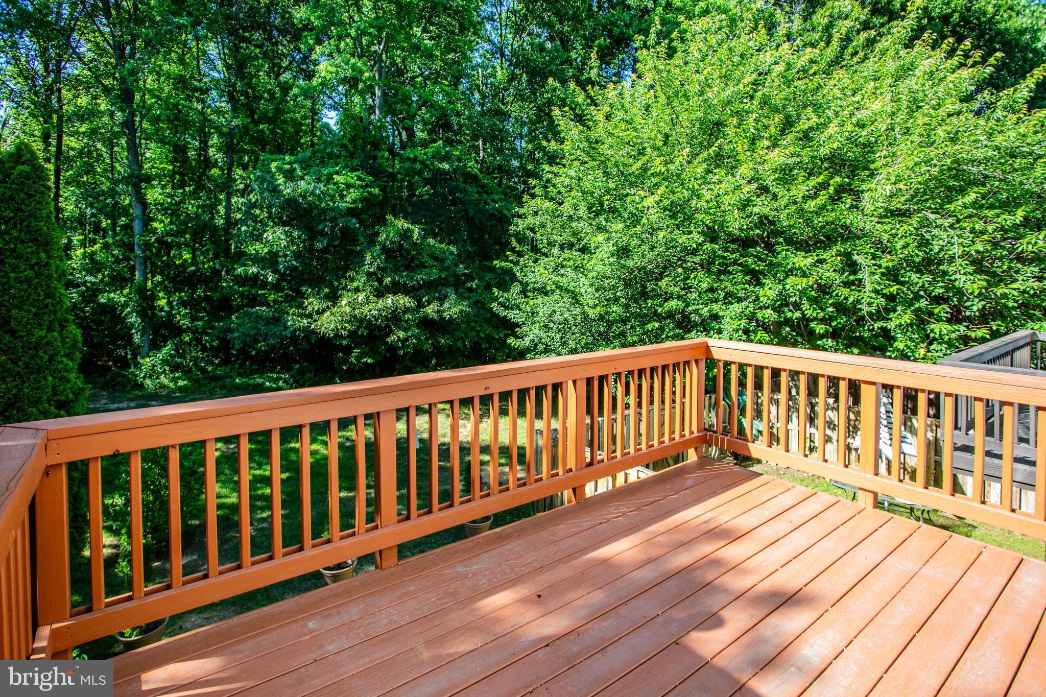 ISLAND CREEK - Residential Lease